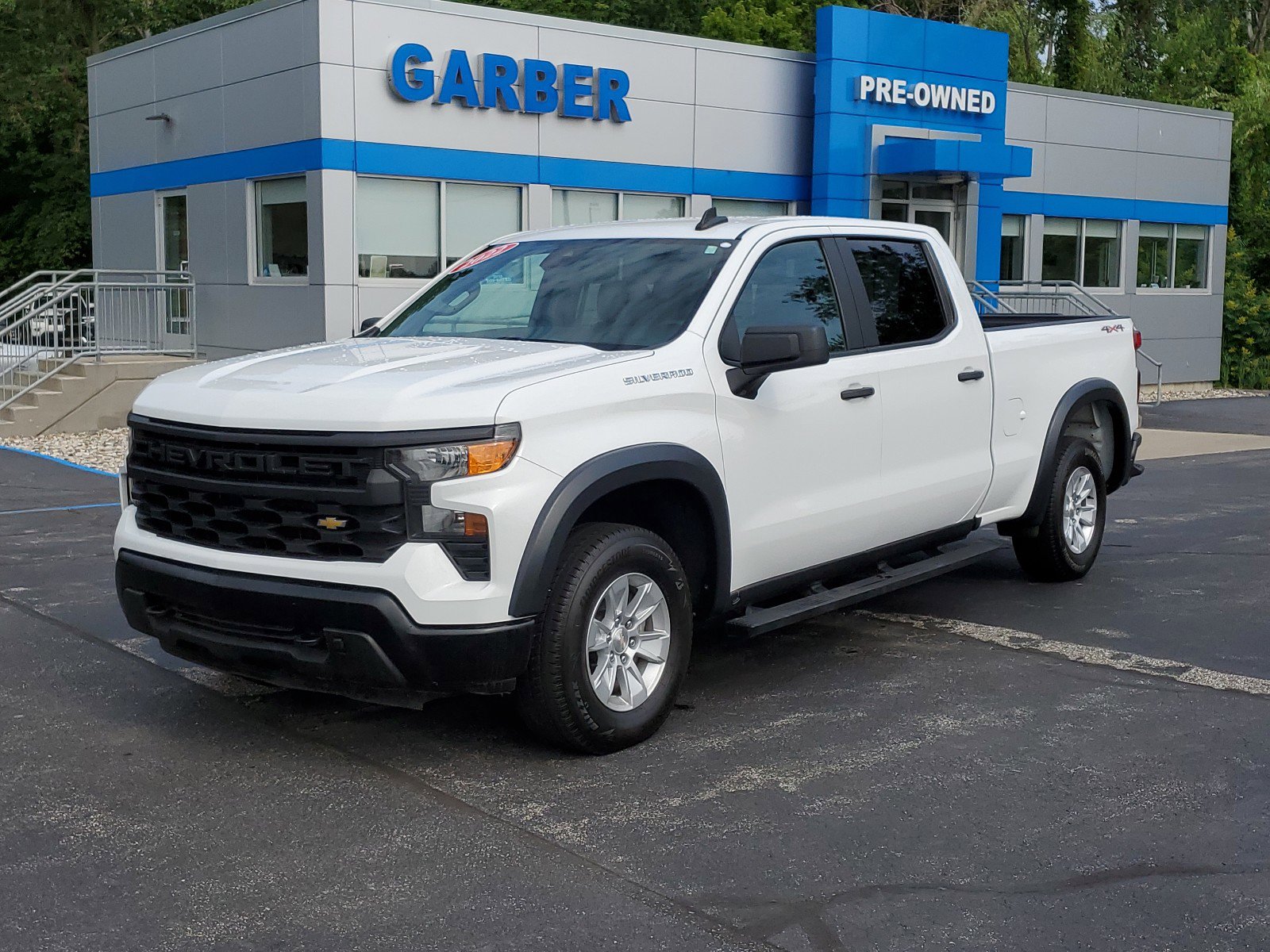 Used 2022 Chevrolet Silverado 1500 Work Truck with VIN 1GCUDAED8NZ567423 for sale in Linwood, MI