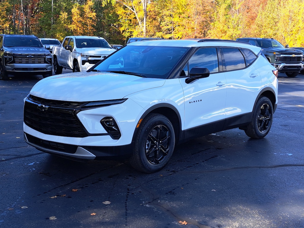 New 2025 Chevrolet Blazer 2LT SUV