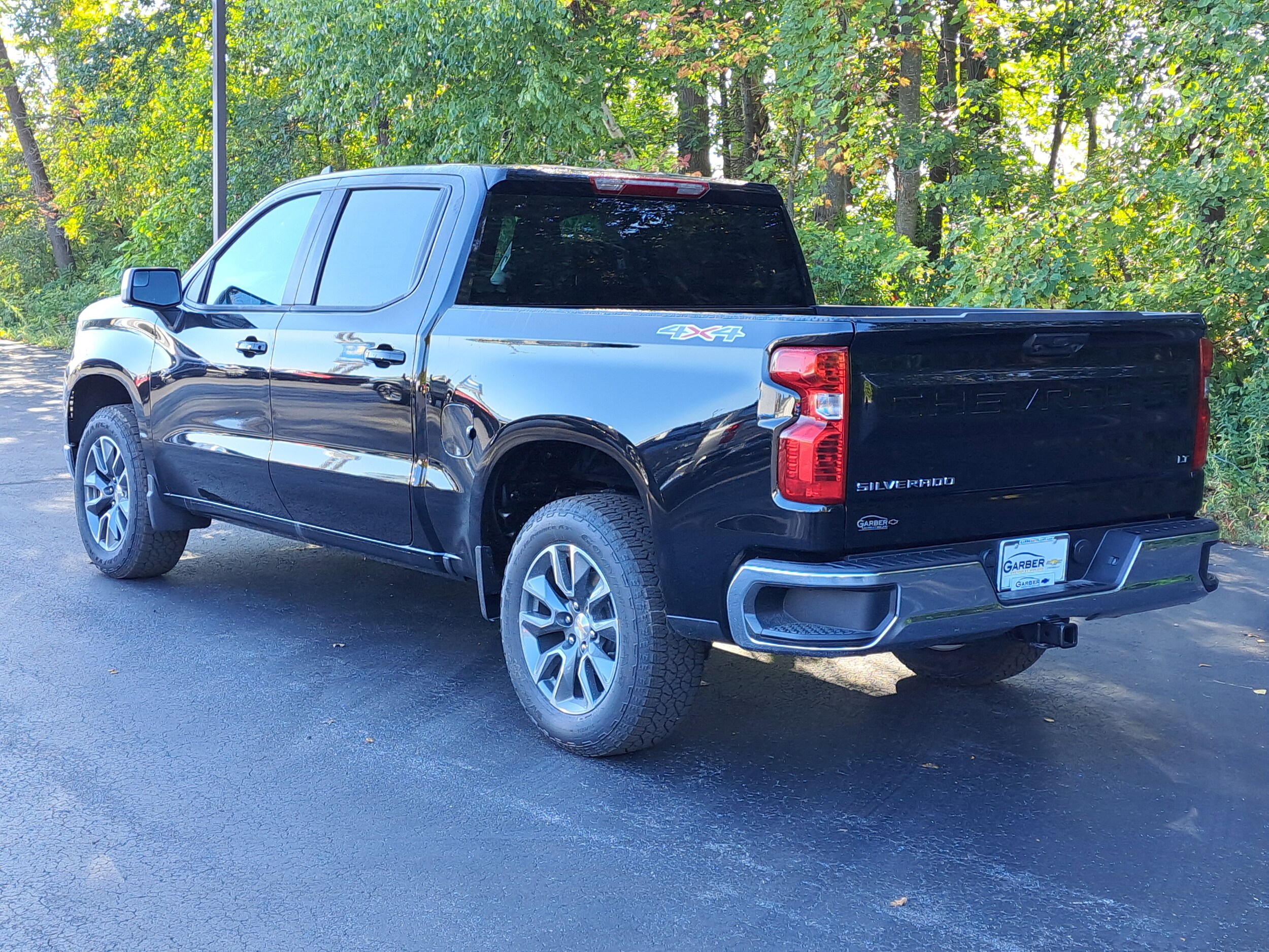 2026 Chevrolet Silverado 1500 LT photo 3