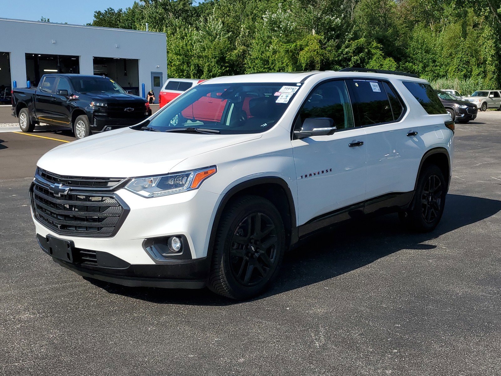 Certified 2021 Chevrolet Traverse Premier with VIN 1GNEVKKW9MJ160776 for sale in Linwood, MI