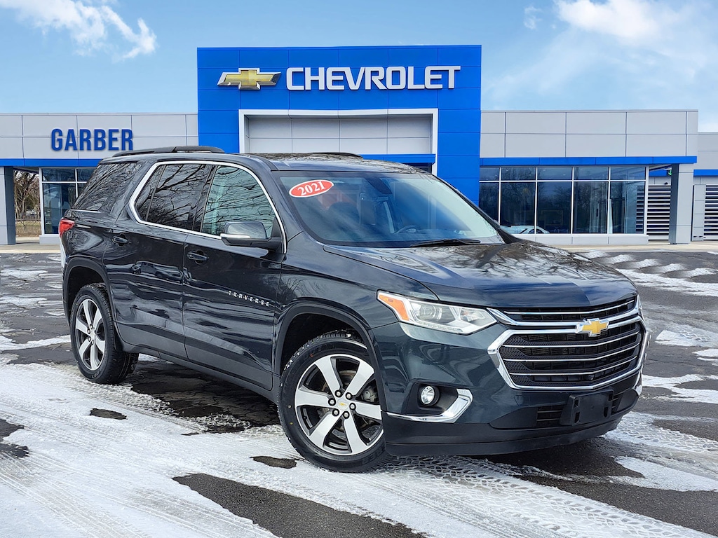 Used 2021 Chevrolet Traverse LT Leather SUV