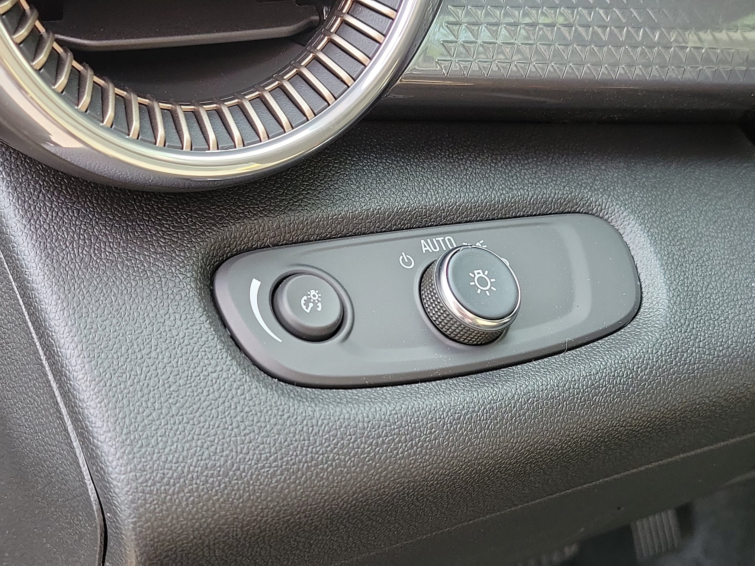 2026 Chevrolet Trax Activ - Photo 11