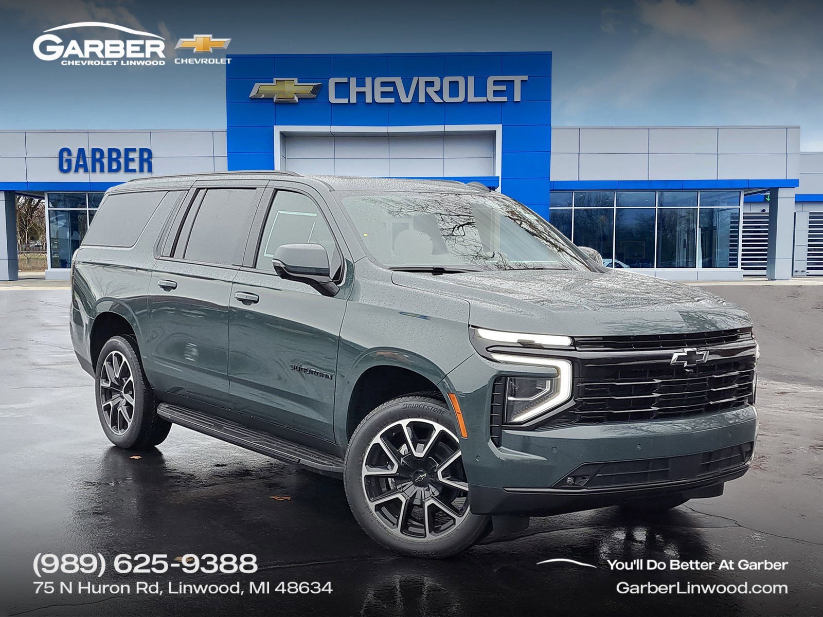 2026 Chevrolet Suburban RST's photo