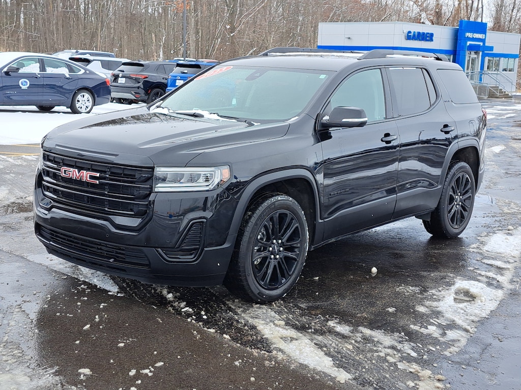 Used 2023 GMC Acadia SLE SUV