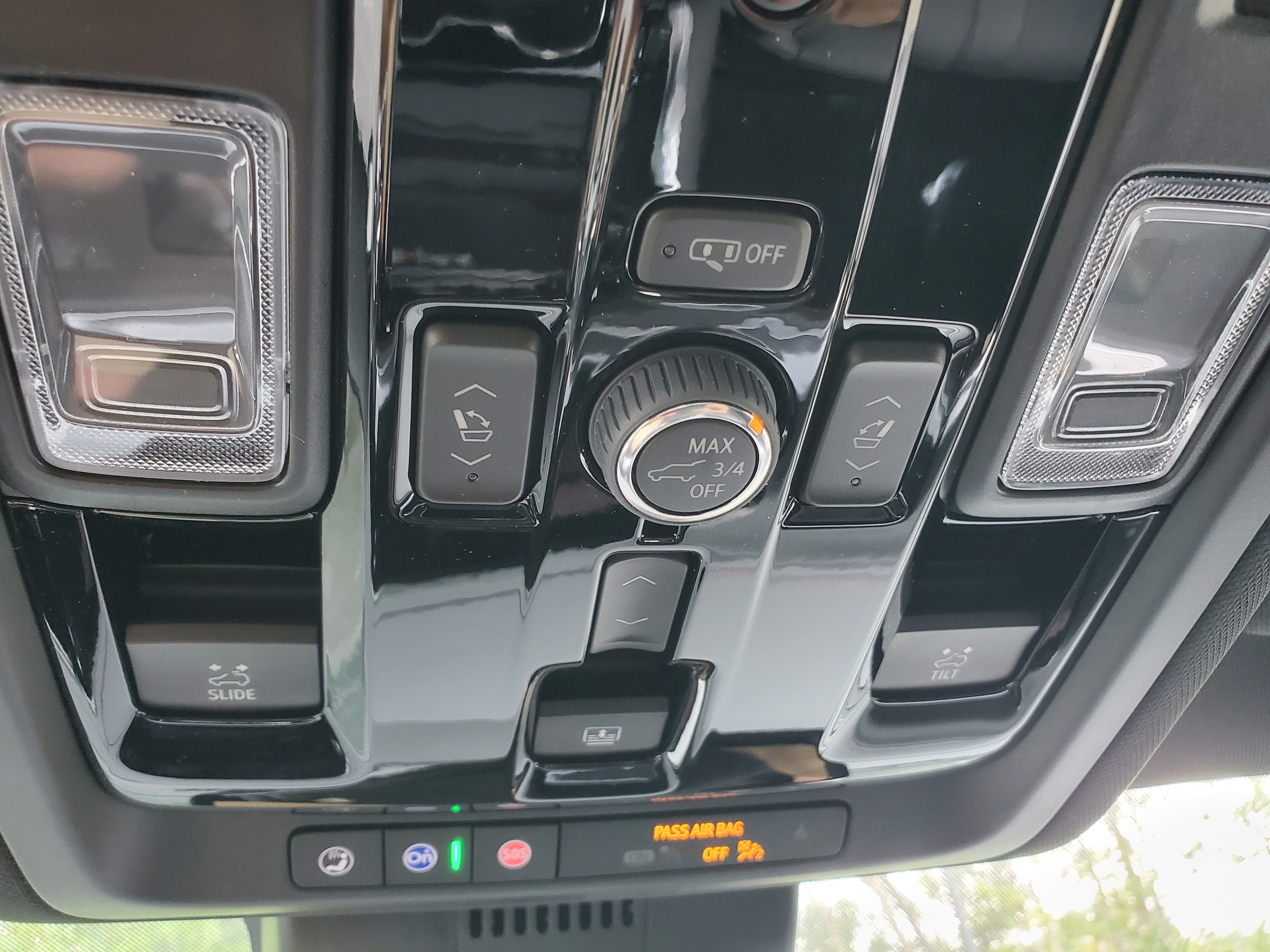 2026 Chevrolet Suburban RST - Photo 19