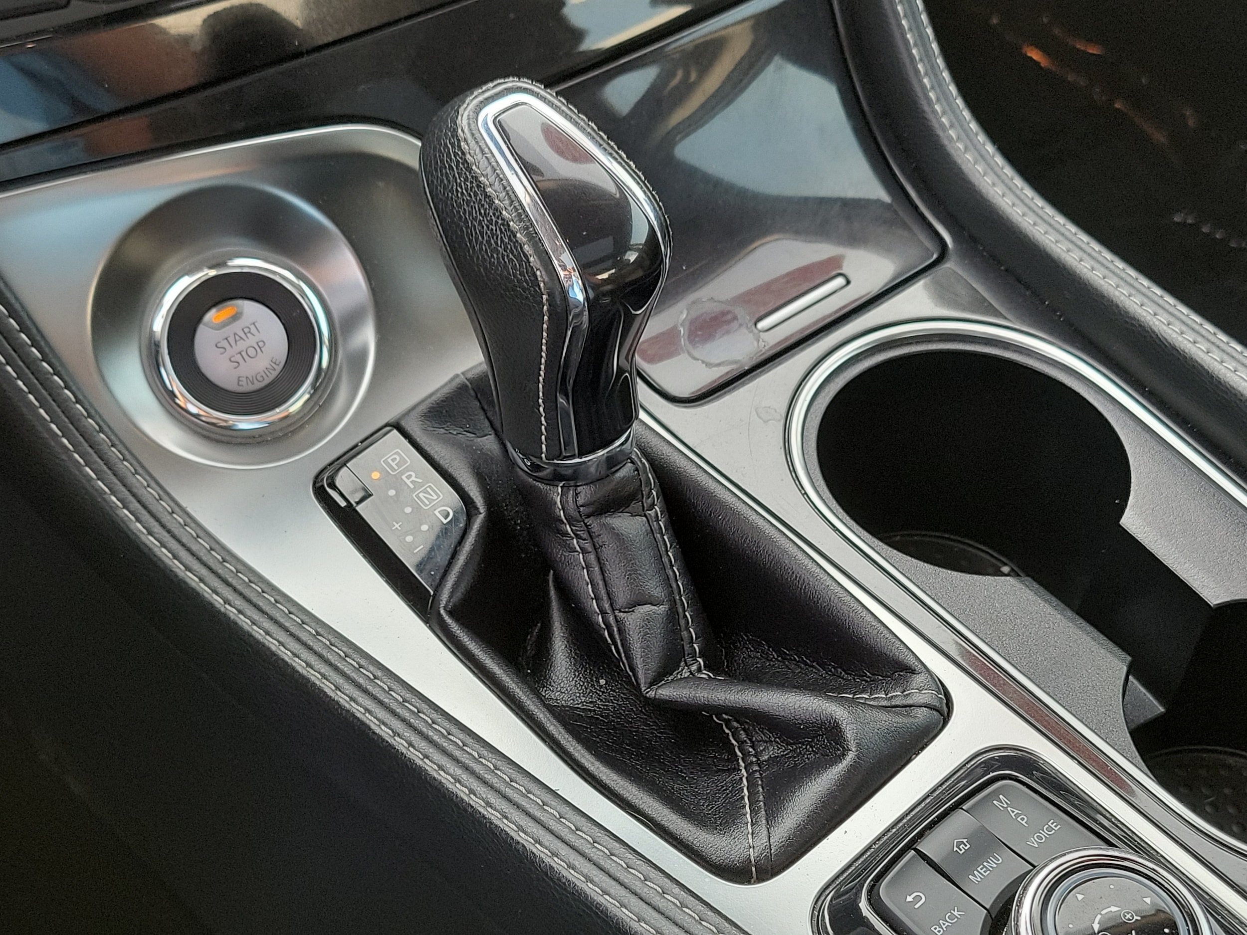 2023 Nissan Maxima SL - Photo 18