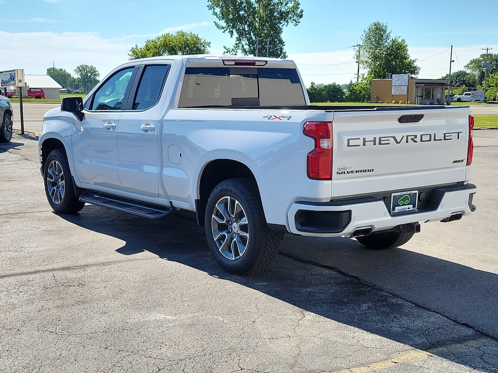 Used 2020 Chevrolet Silverado 1500 RST Truck