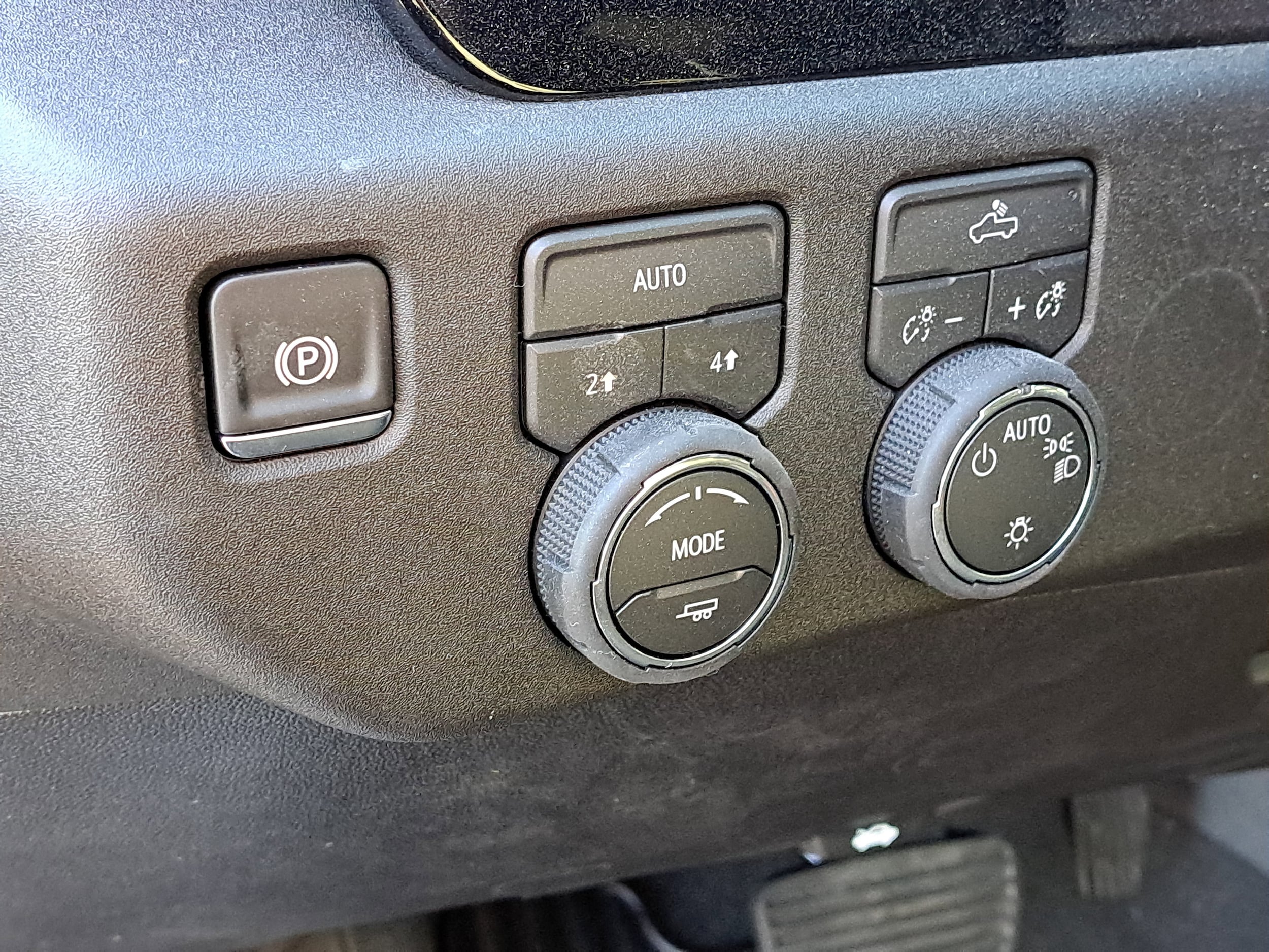 2026 Chevrolet Silverado 1500 LT - Photo 12