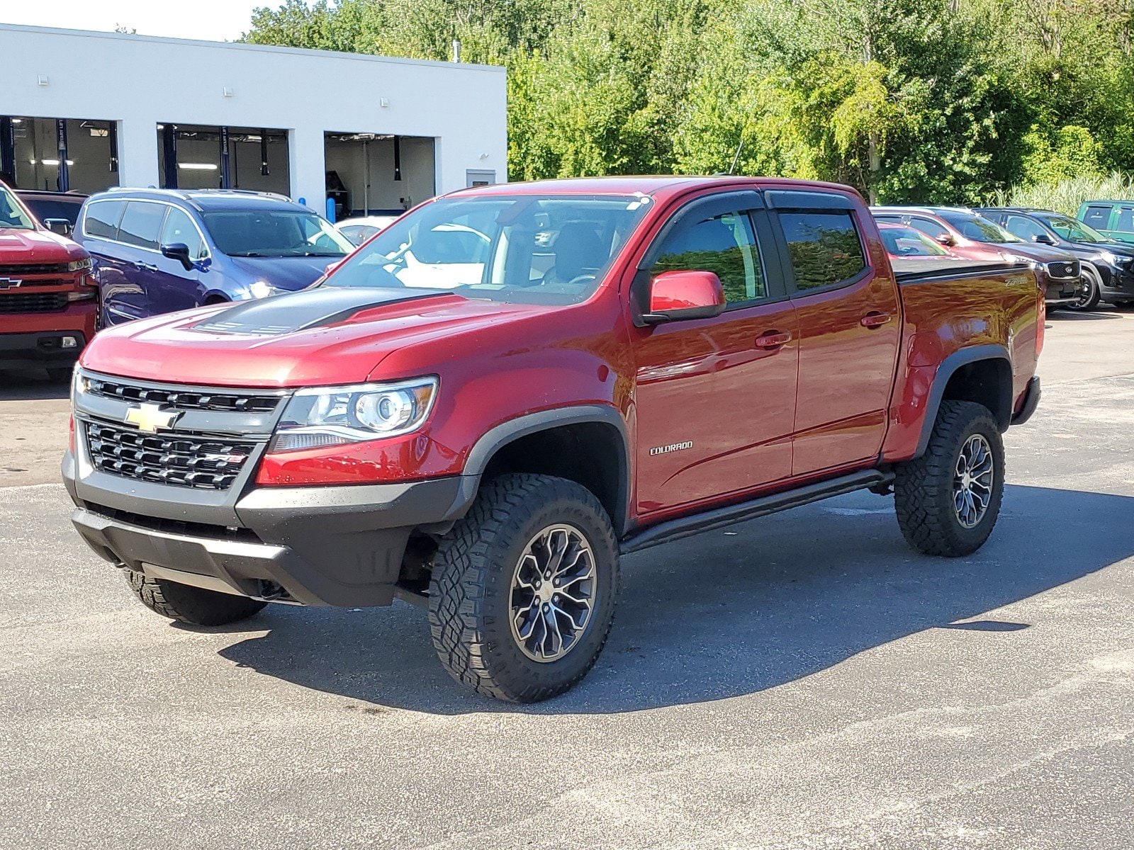 Used 2018 Chevrolet Colorado ZR2 with VIN 1GCGTEEN4J1104834 for sale in Linwood, MI