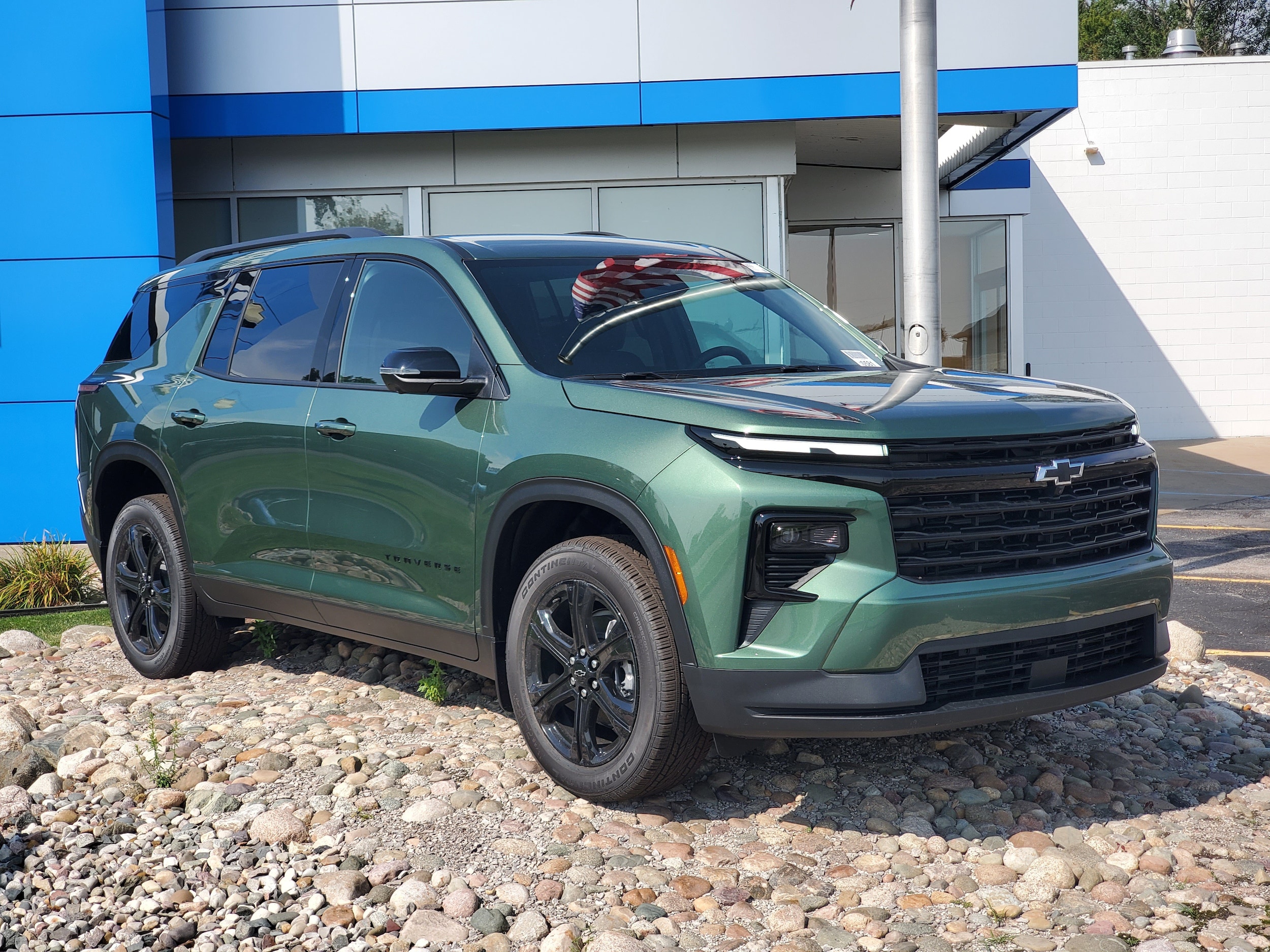 2027 Chevrolet Traverse LT - Photo 34