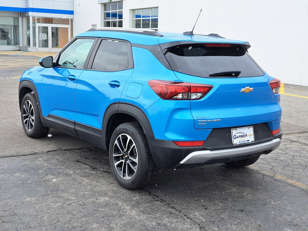 Used 2025 Chevrolet Trailblazer LT SUV