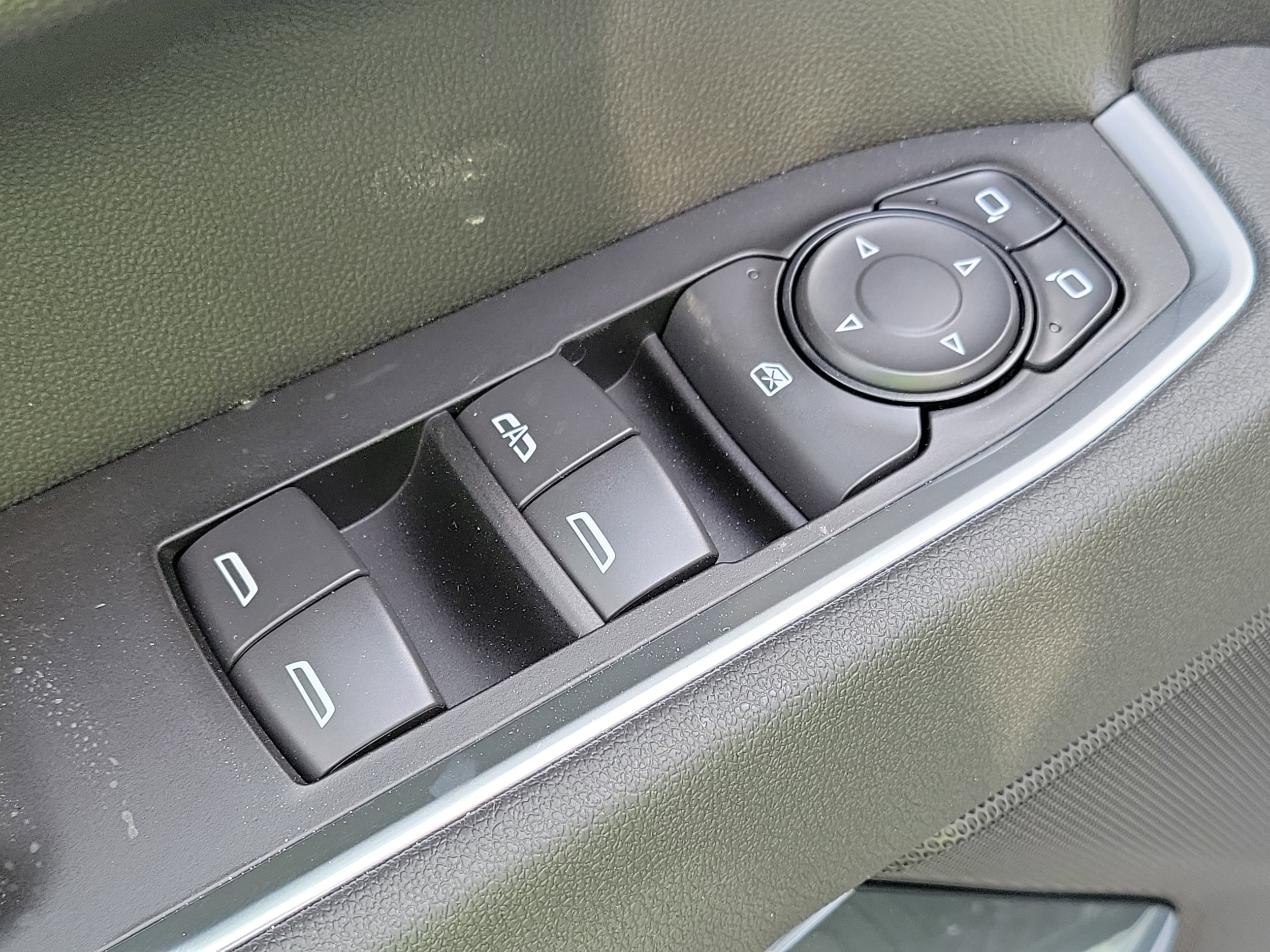 2026 Chevrolet Silverado 1500 LT - Photo 21