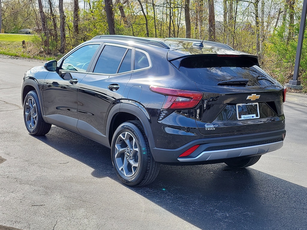 New 2026 Chevrolet Trax LT SUV