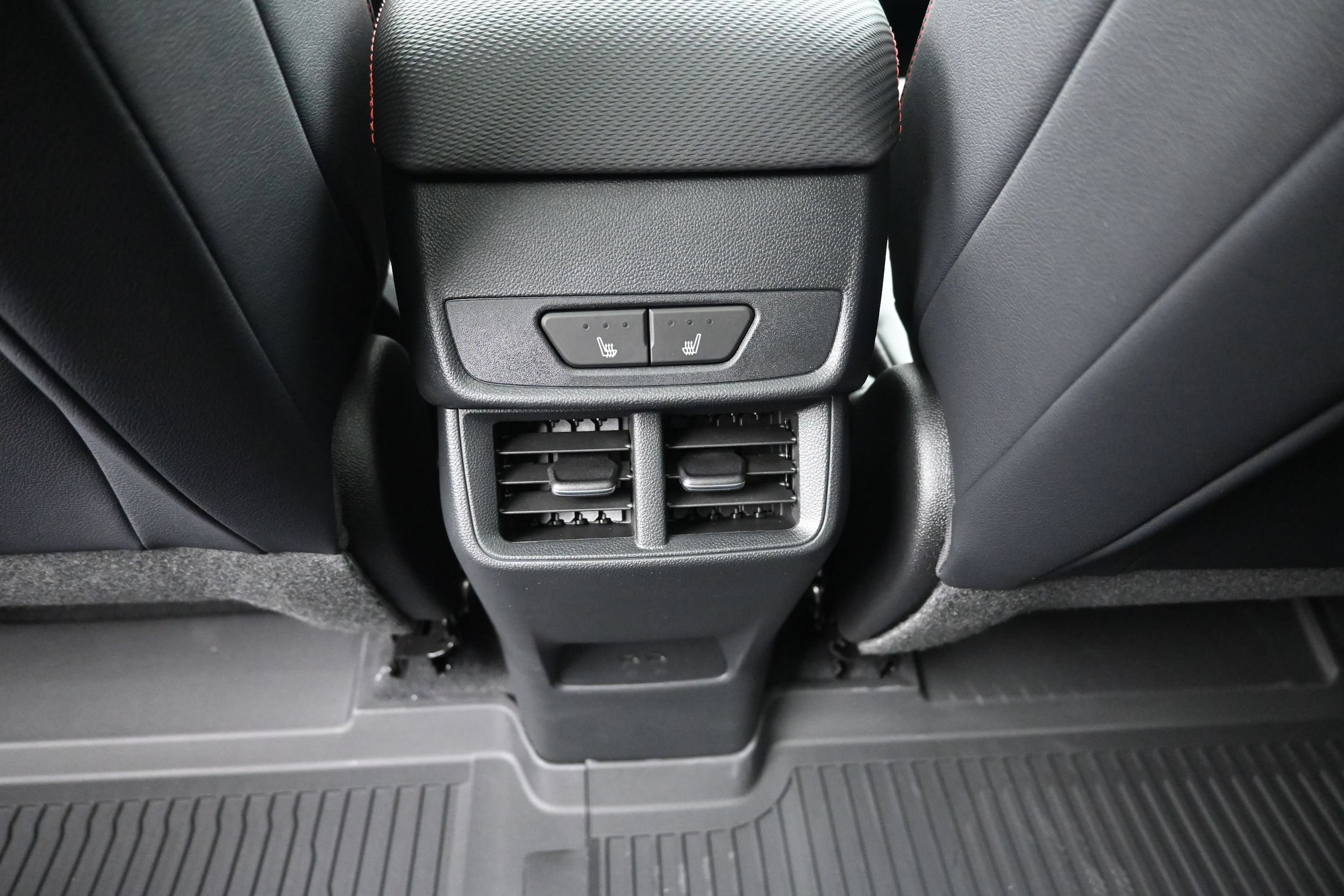 2027 Chevrolet Equinox RS - Photo 56