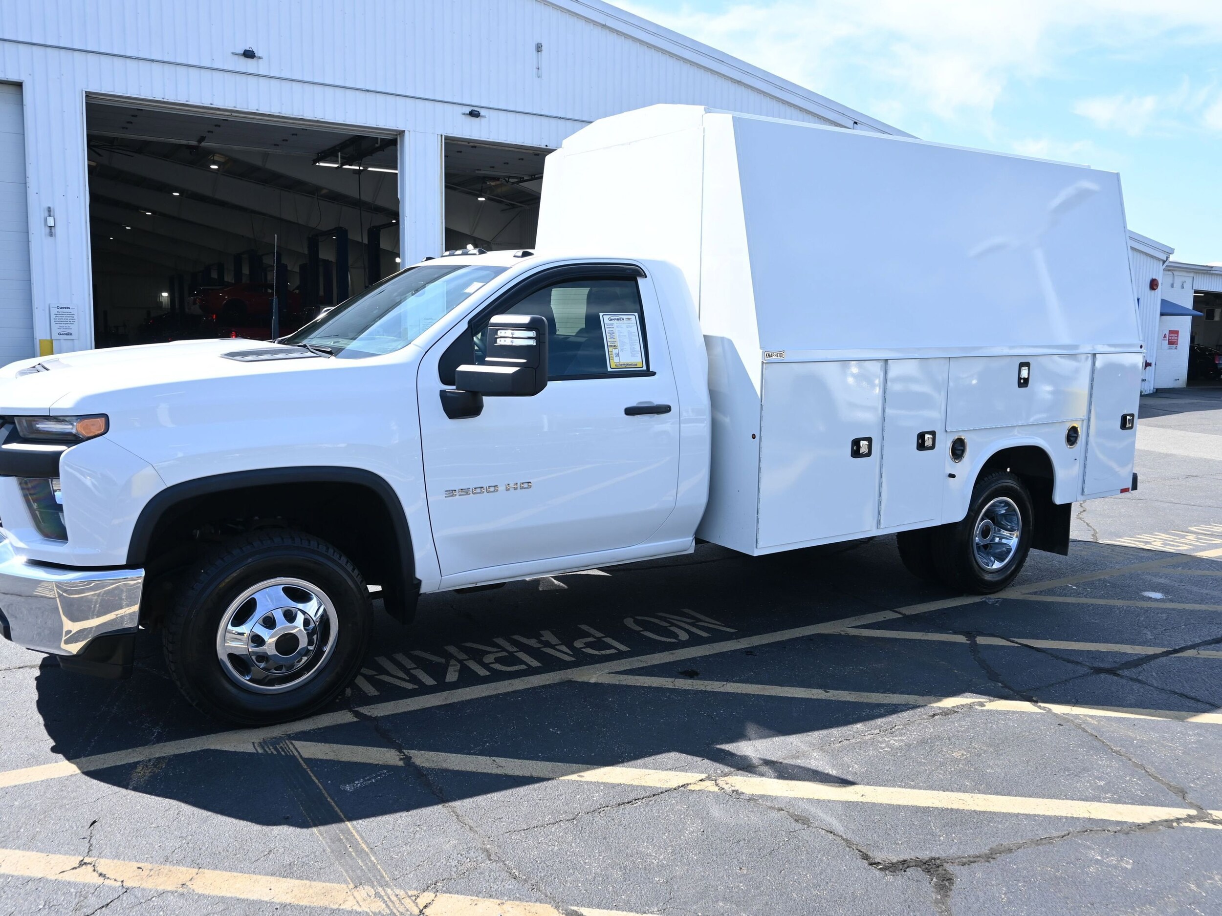 2022 Chevrolet Silverado 3500HD Work Truck photo 4