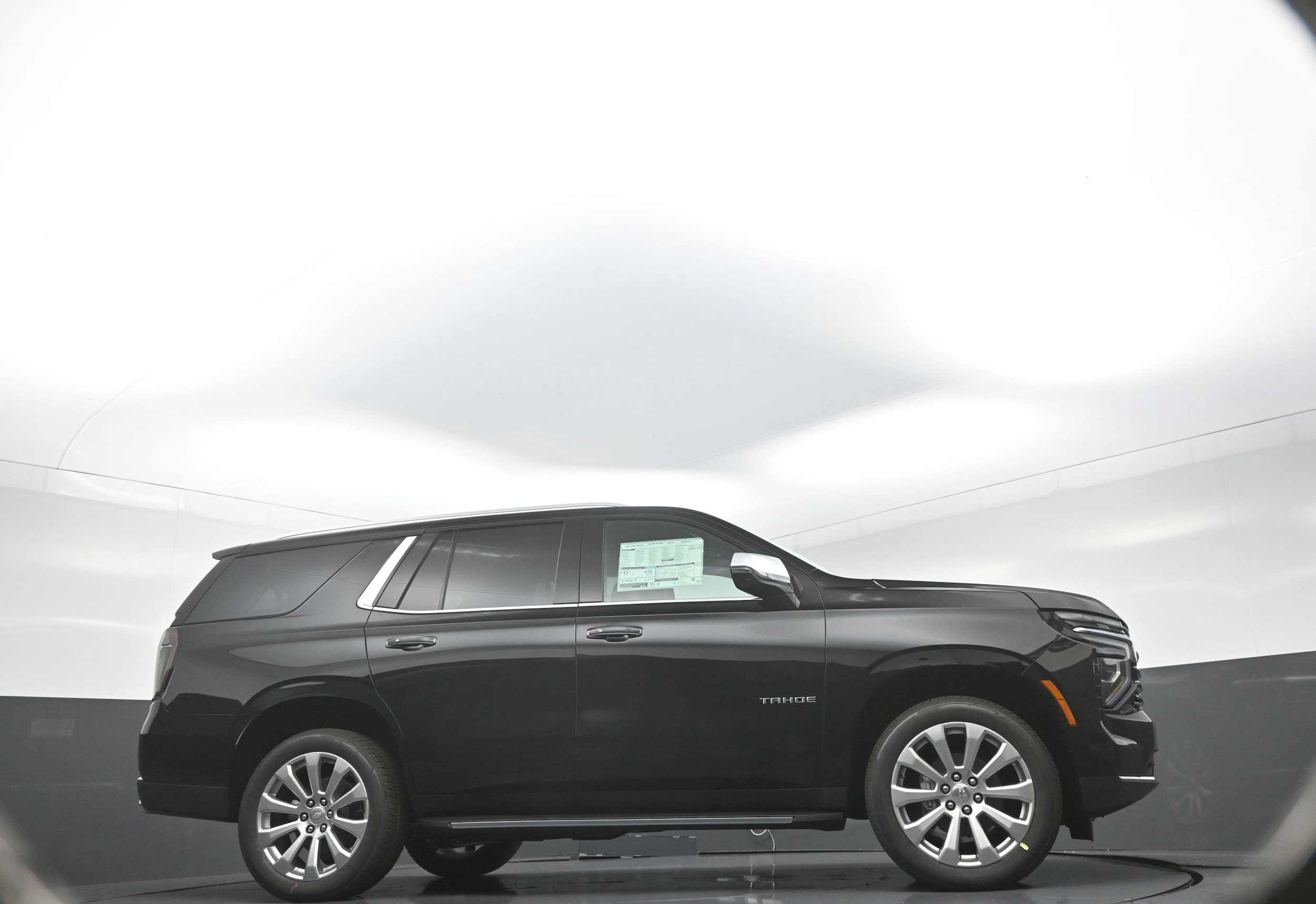 2026 Chevrolet Tahoe Premier - Photo 9