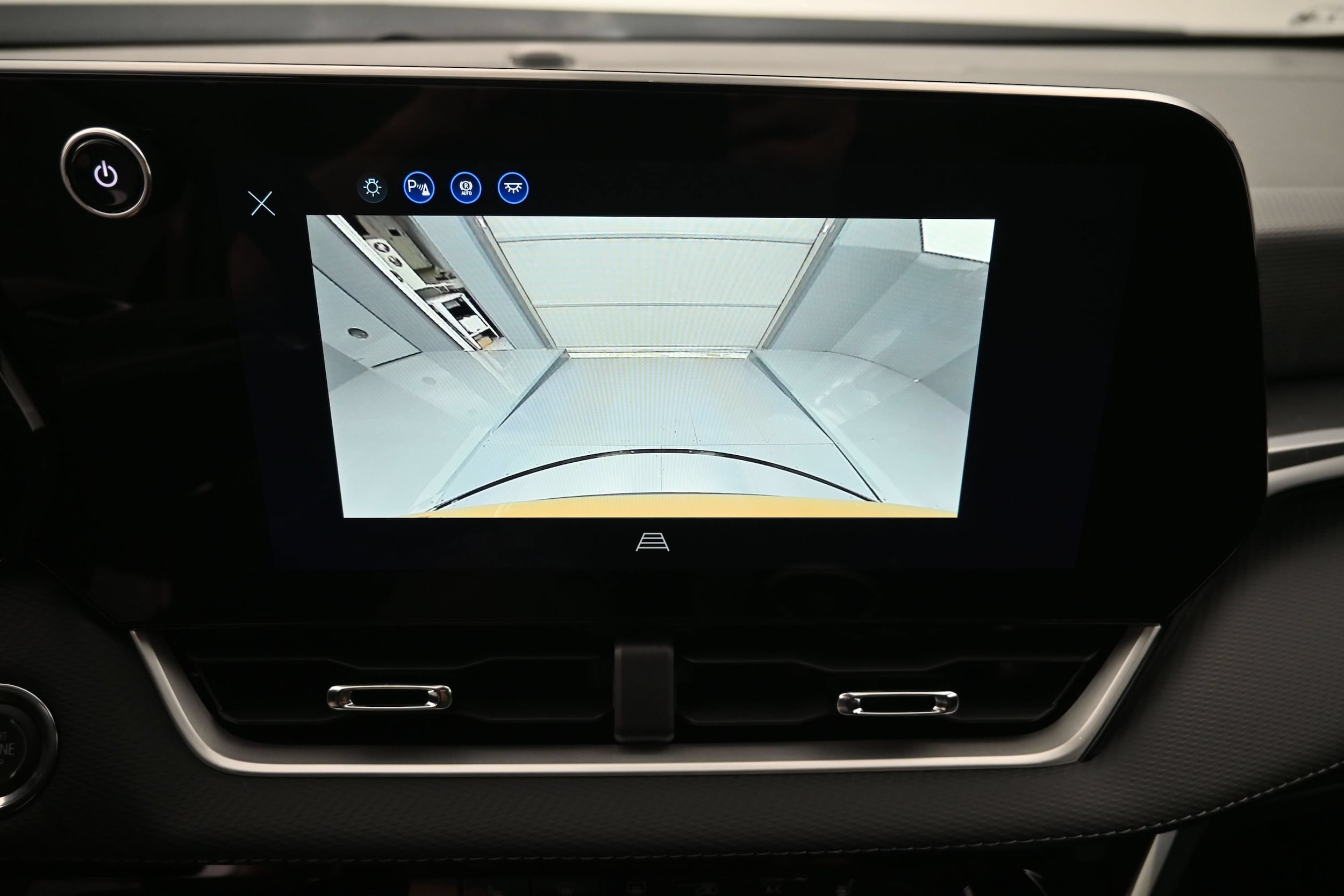 2027 Chevrolet Equinox LT - Photo 35