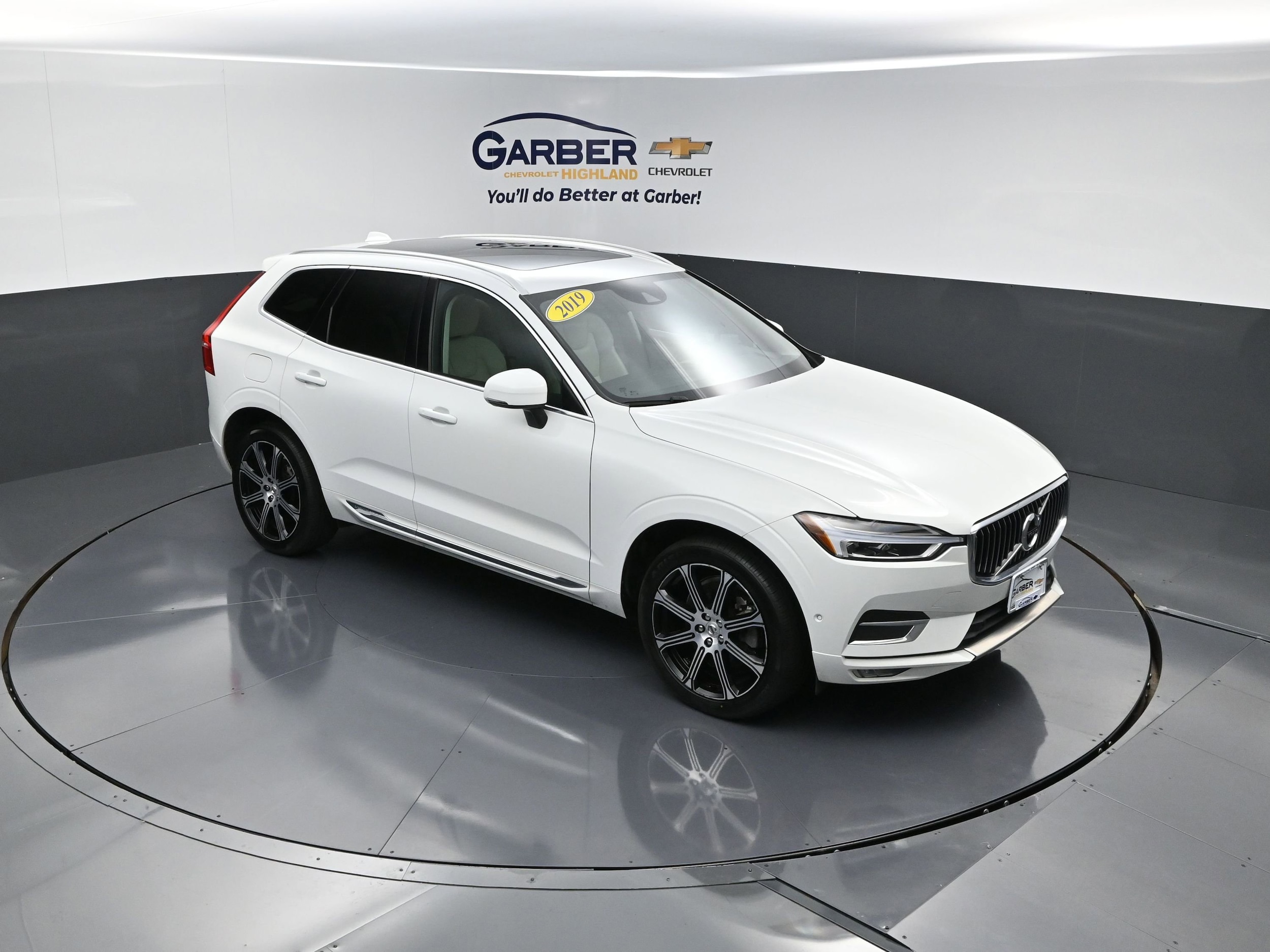 2019 Volvo XC60 Inscription's photo