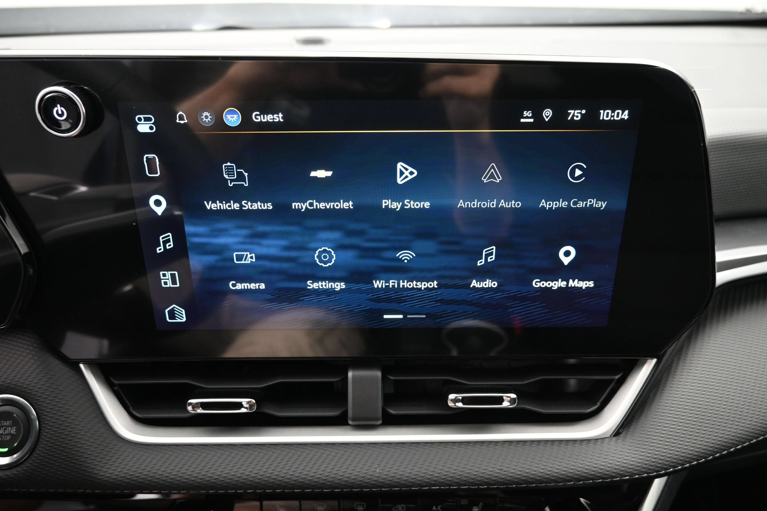 2027 Chevrolet Equinox LT - Photo 33