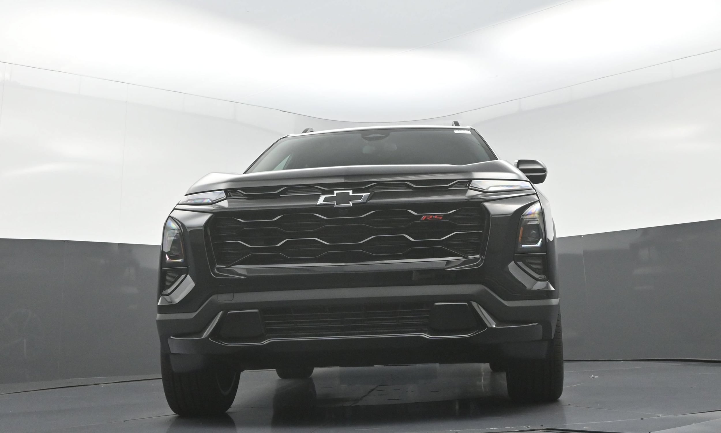 2027 Chevrolet Equinox RS - Photo 10