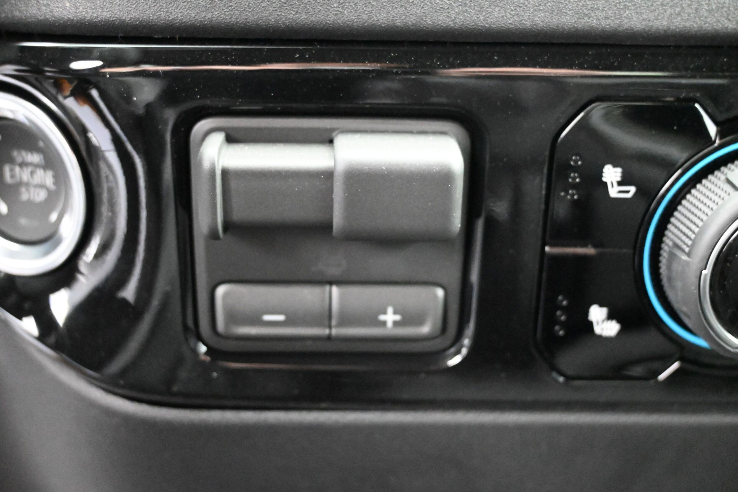2026 Chevrolet Silverado 1500 RST - Photo 39