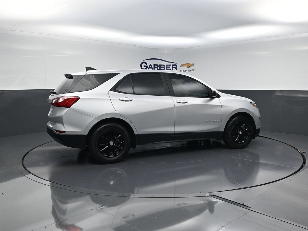 Used 2021 Chevrolet Equinox LS w/1LS SUV