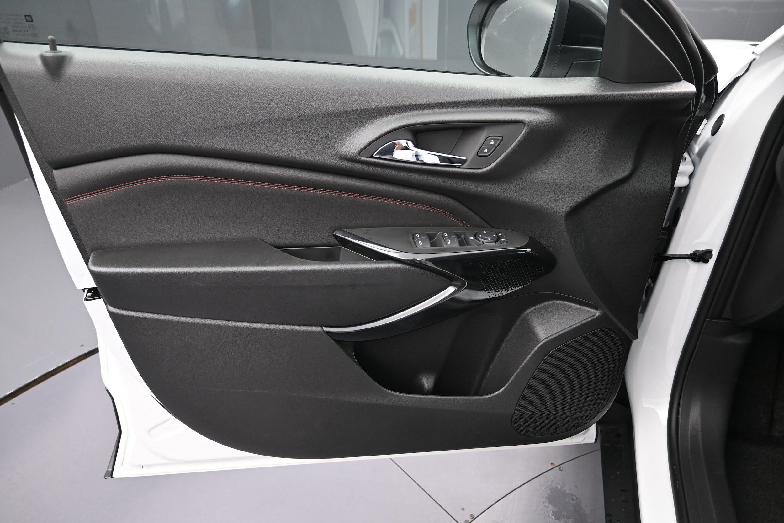 2026 Chevrolet Trax RS - Photo 22