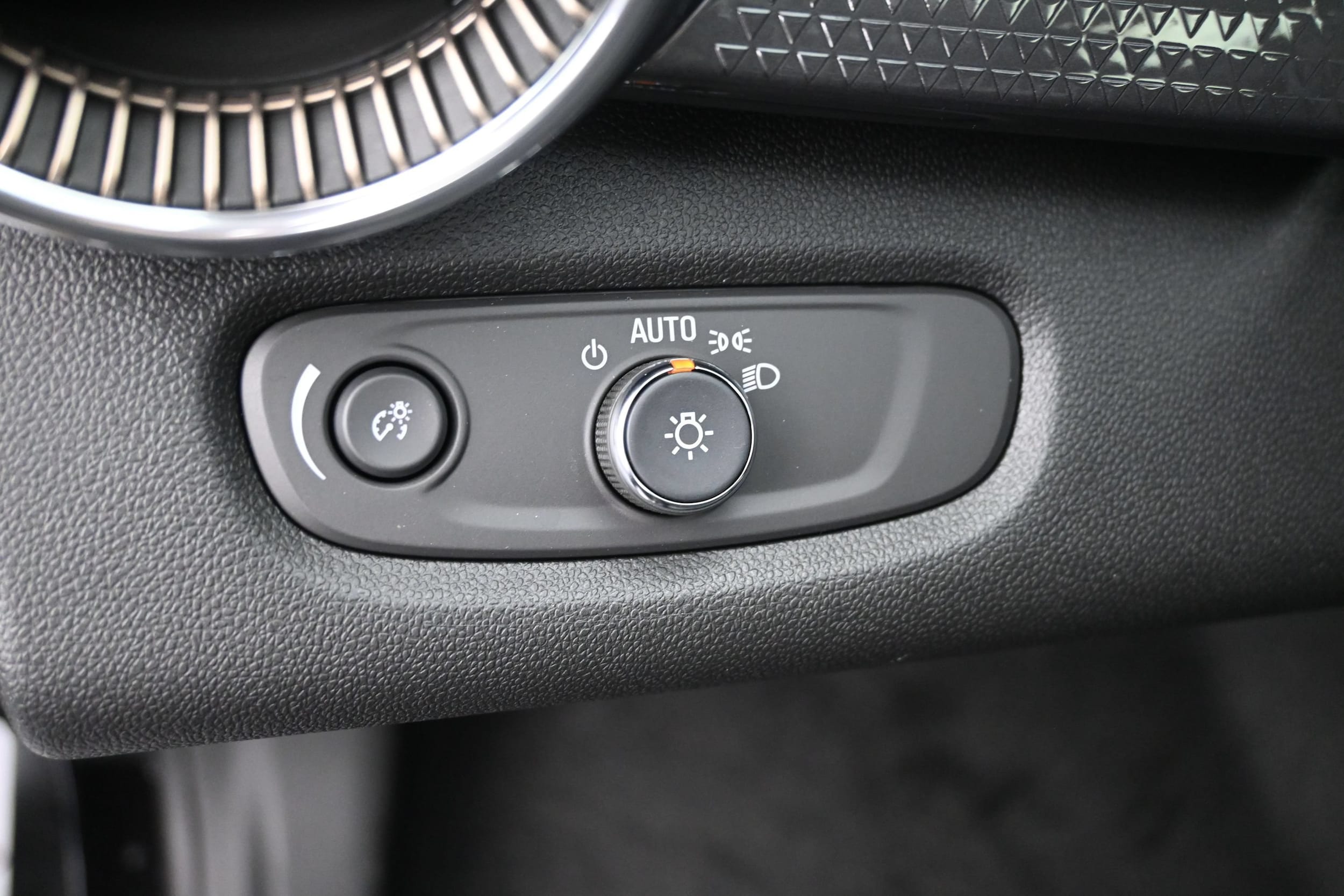 2026 Chevrolet Trax Activ - Photo 25