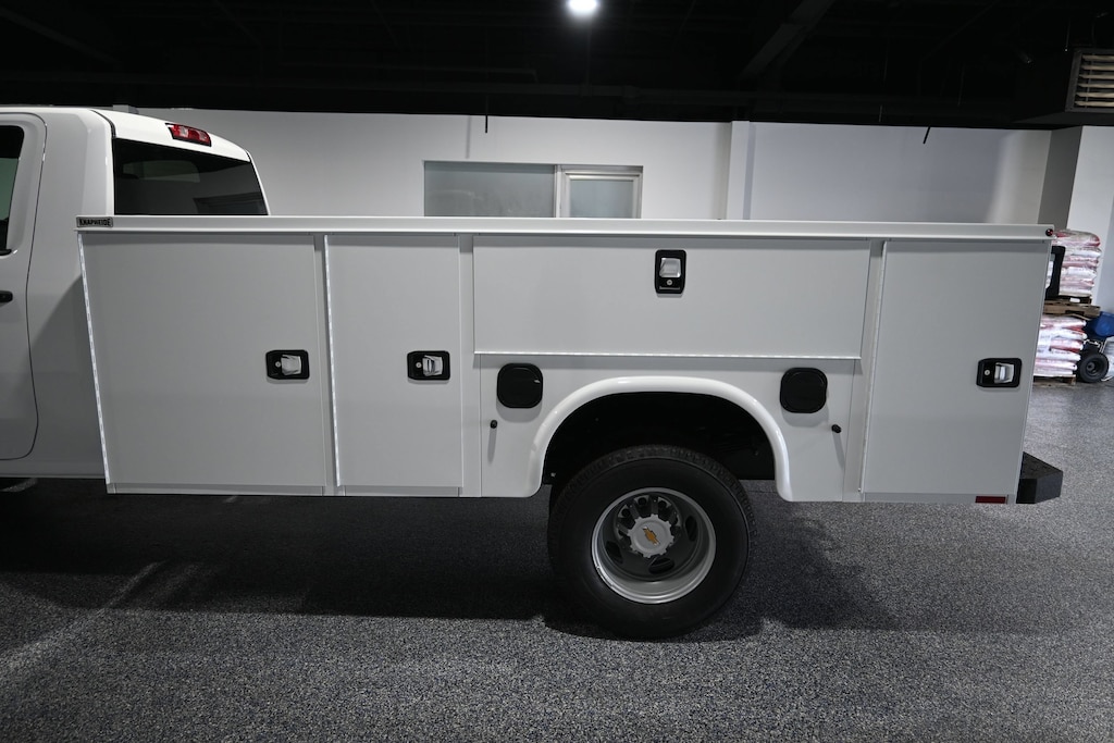 New 2026 Chevrolet Silverado 3500 HD Chassis Cab Work Truck Truck