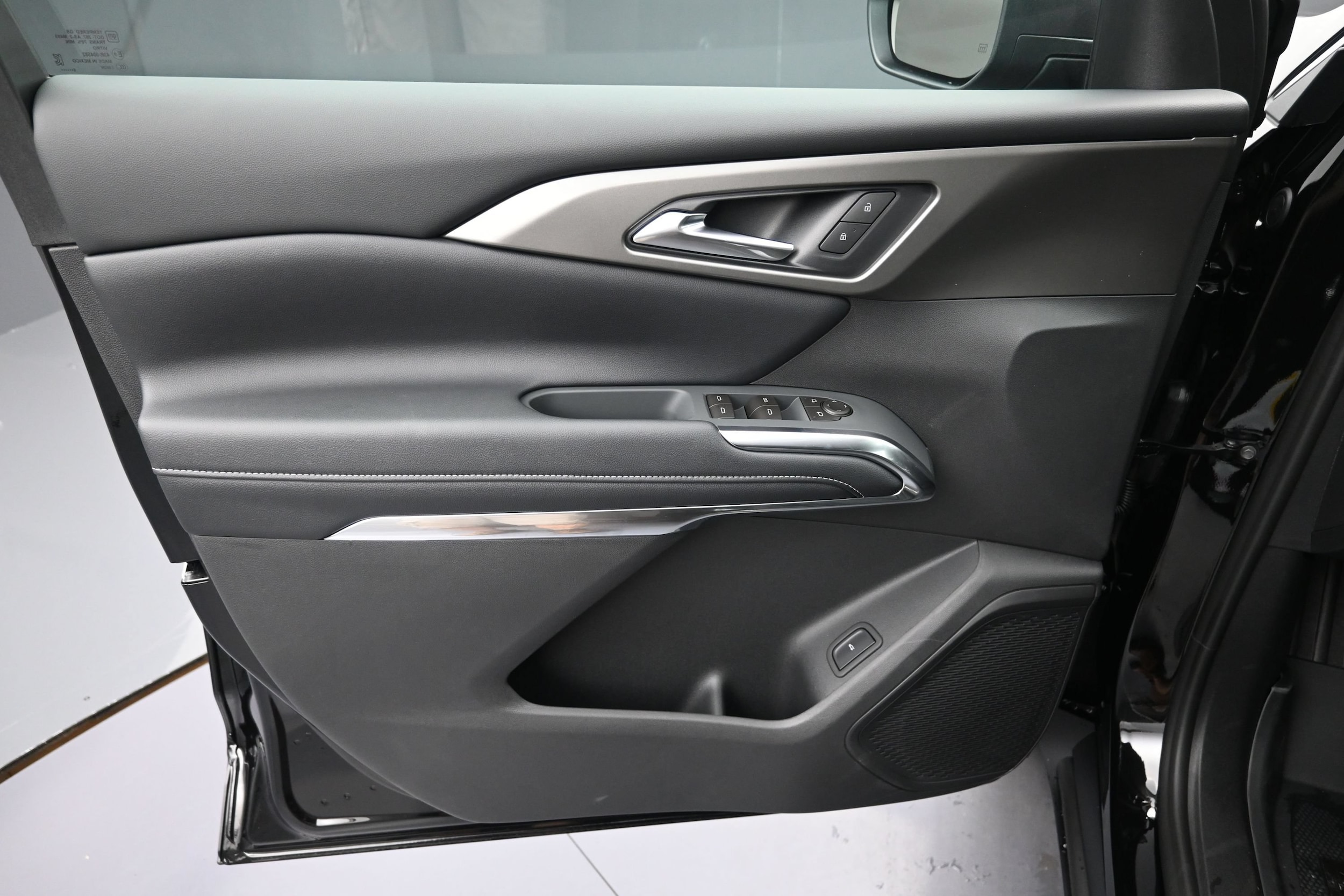 2026 Chevrolet Traverse LT - Photo 22
