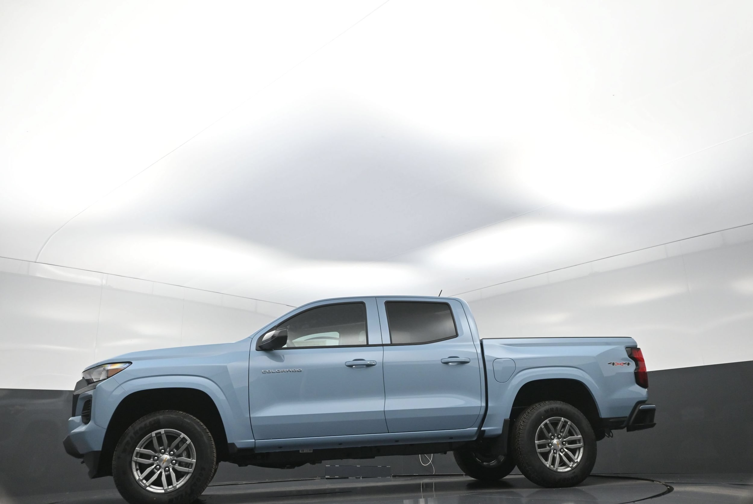 2026 Chevrolet Colorado LT - Photo 11