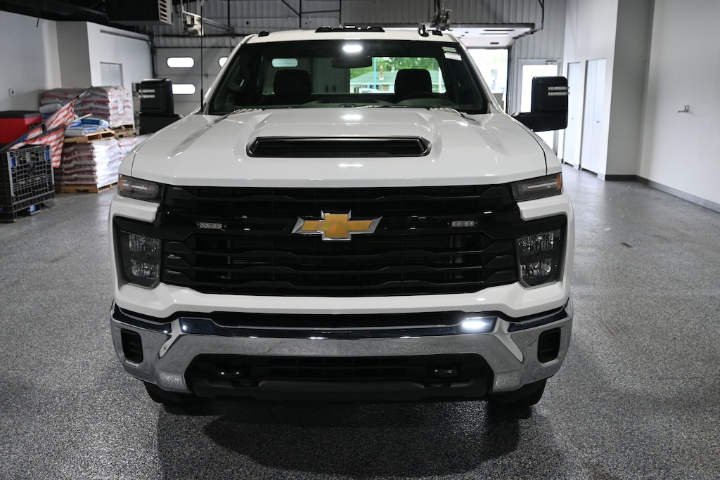 New 2026 Chevrolet Silverado 3500 HD Chassis Cab Work Truck Truck