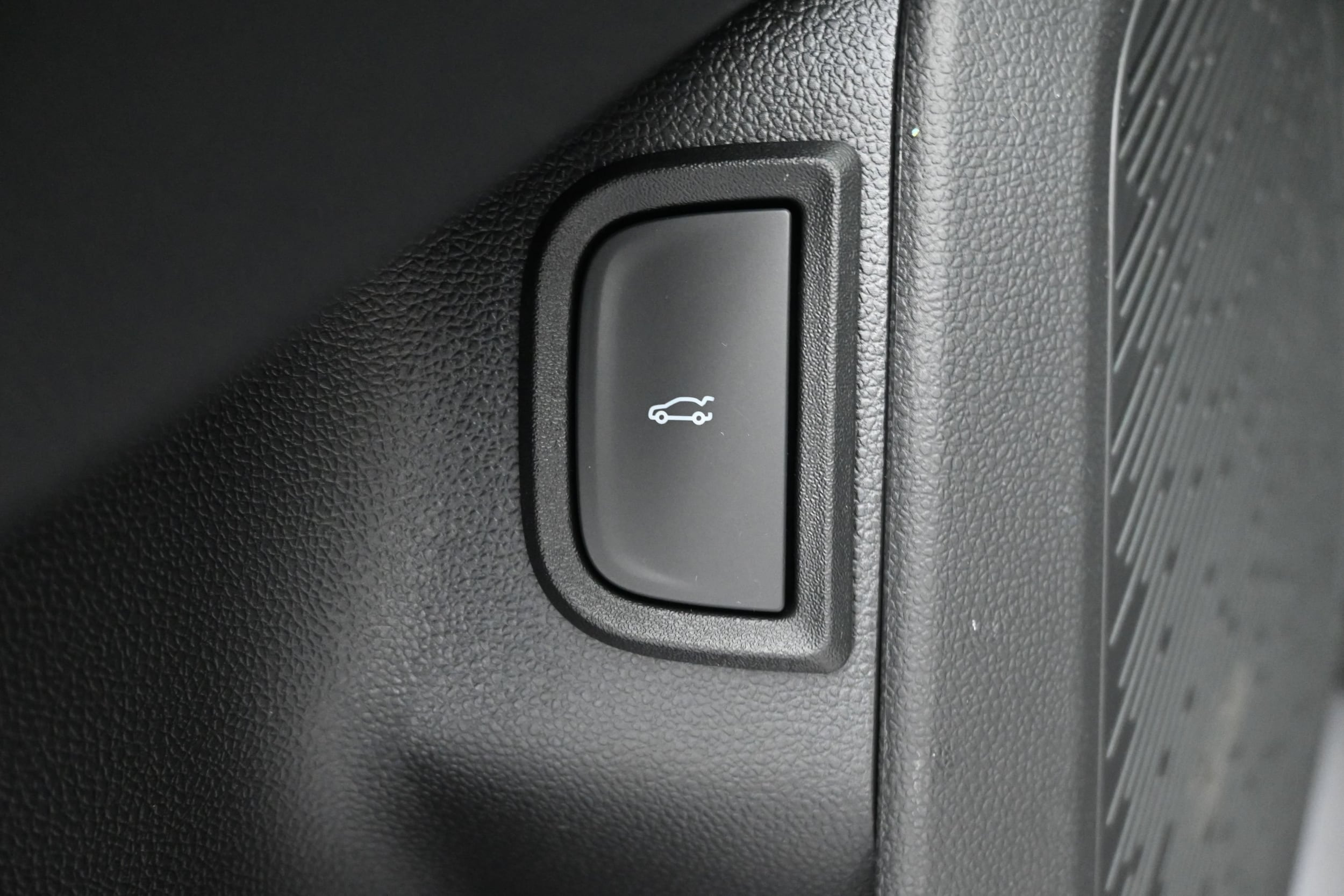 2027 Chevrolet Equinox LT - Photo 25