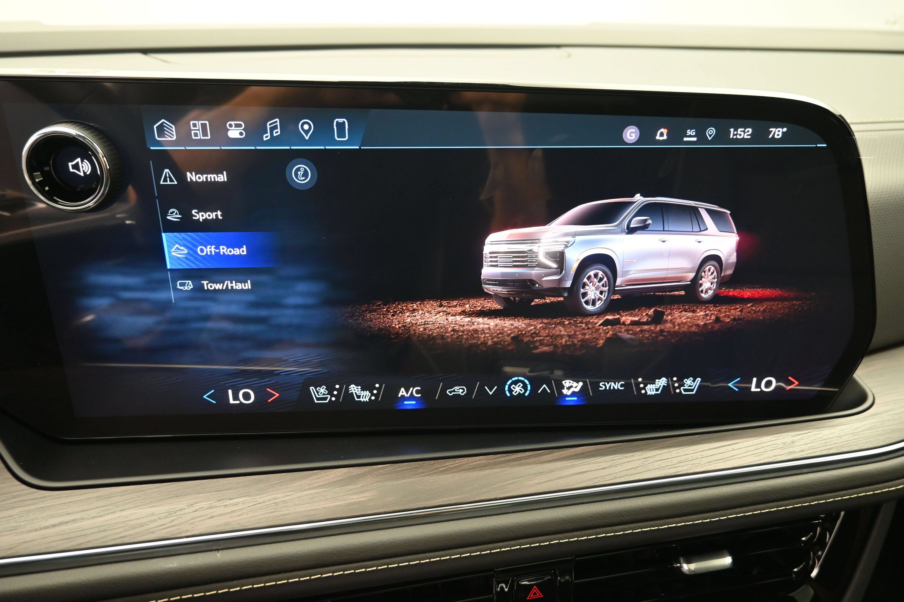 2026 Chevrolet Tahoe Premier - Photo 47