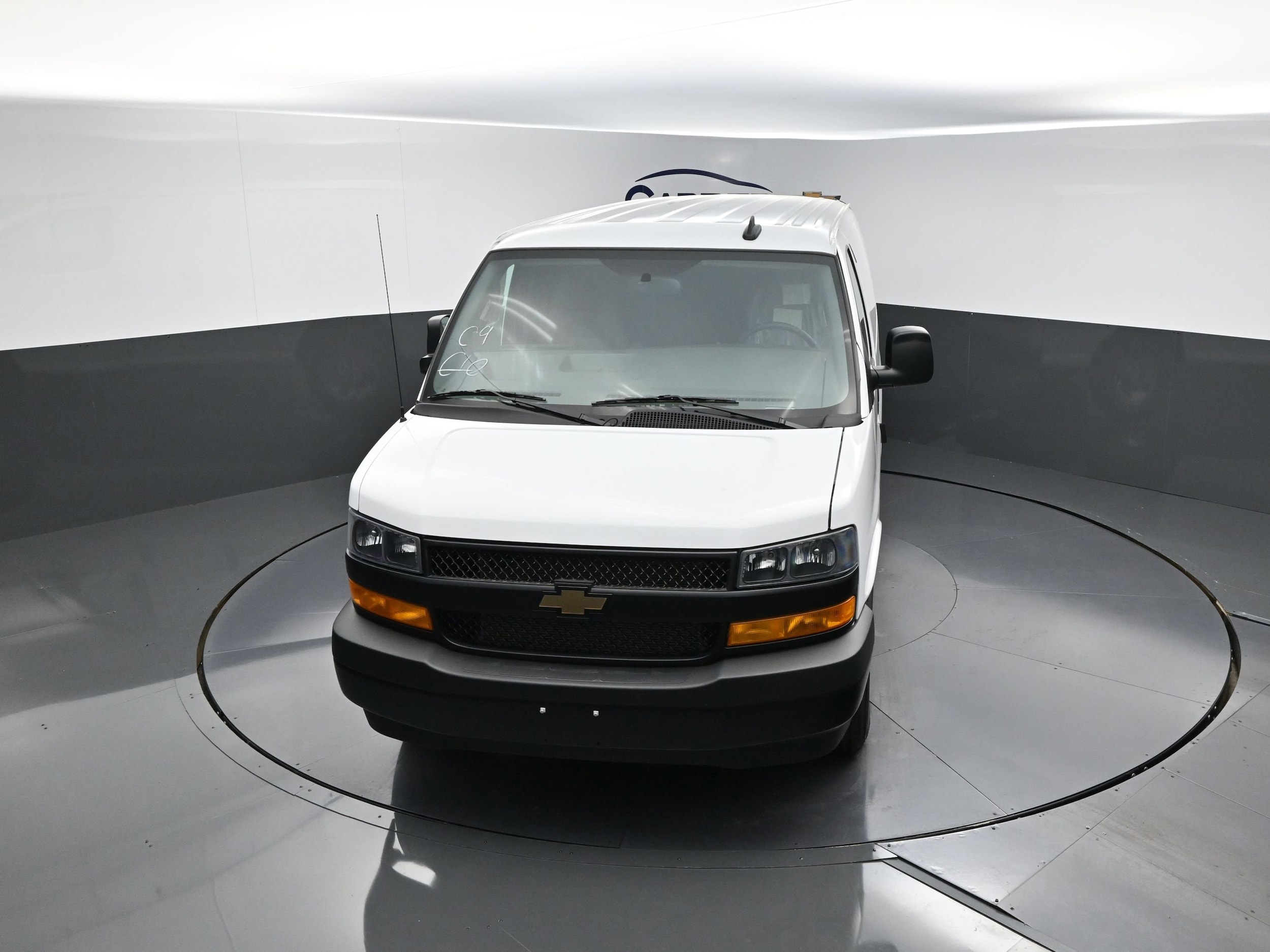 2025 Chevrolet Express Cargo Work Van - Photo 16