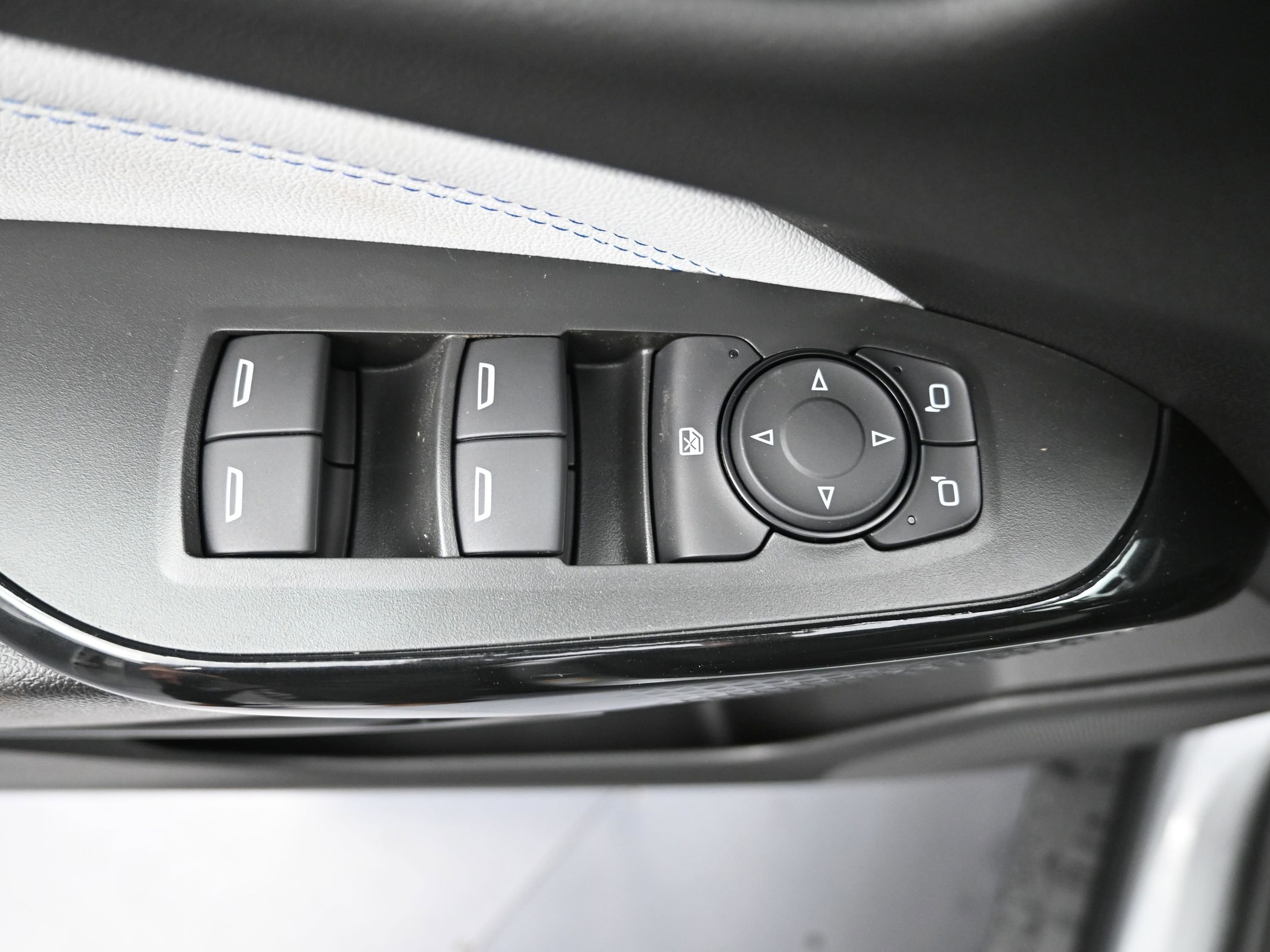 2026 Chevrolet Trax LT - Photo 24