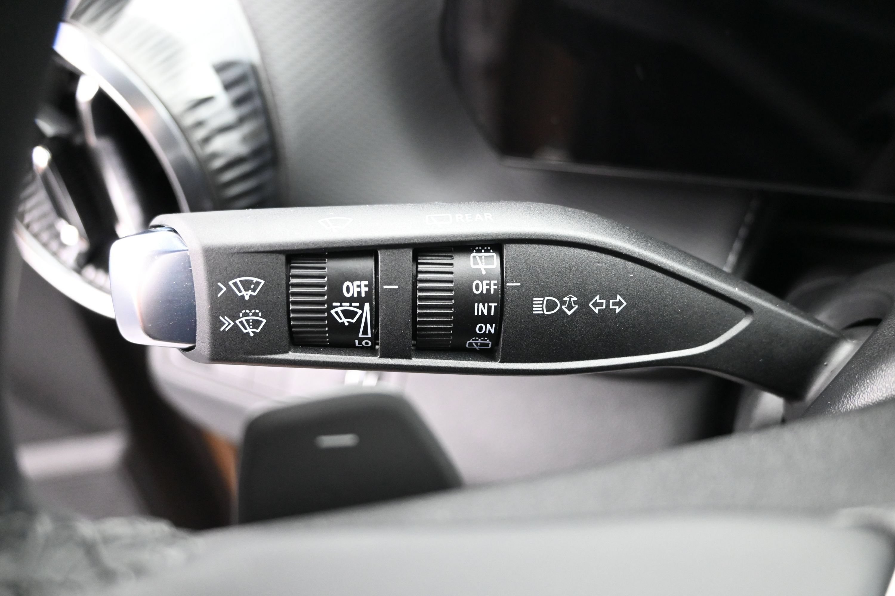 2027 Chevrolet Equinox LT - Photo 27