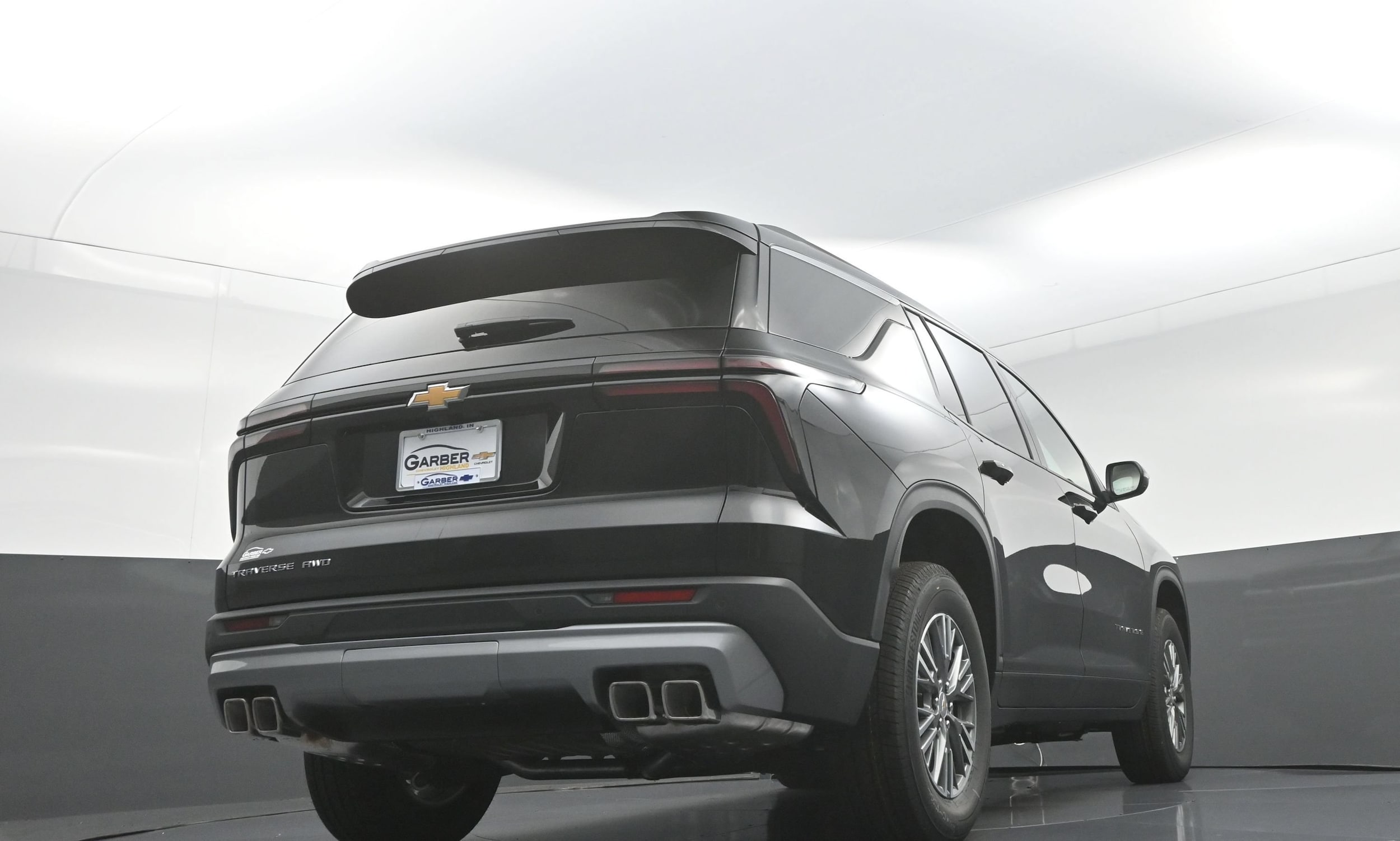 2027 Chevrolet Traverse LT - Photo 11