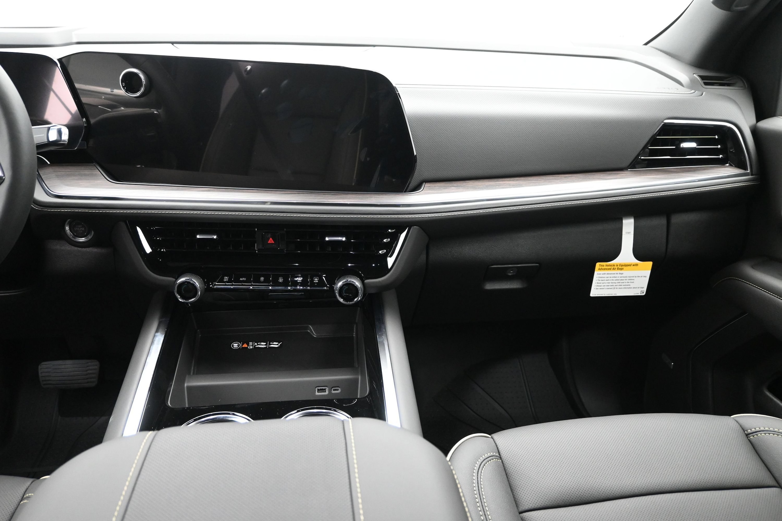 2026 Chevrolet Tahoe Premier - Photo 18