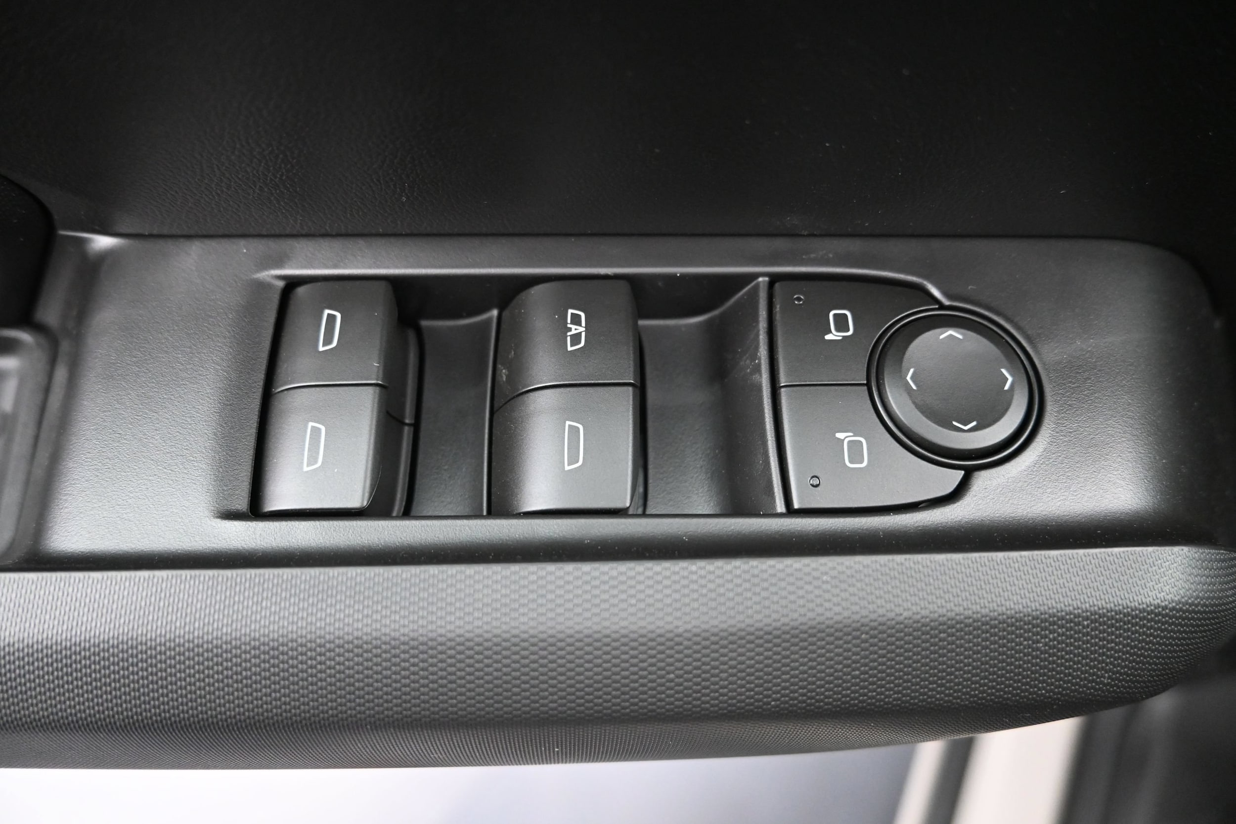 2026 Chevrolet Colorado Trail Boss - Photo 23