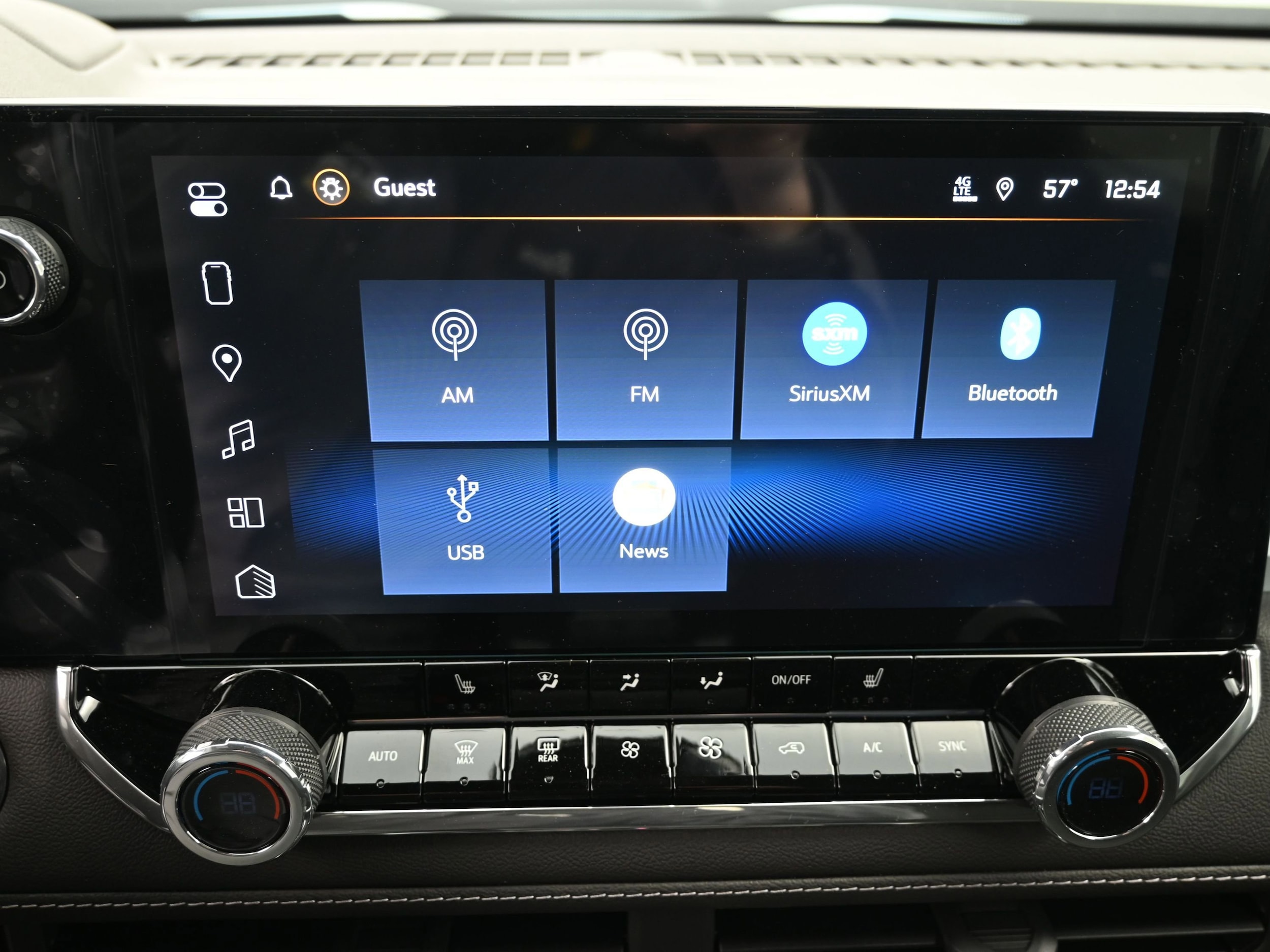 2026 Chevrolet Colorado LT - Photo 30