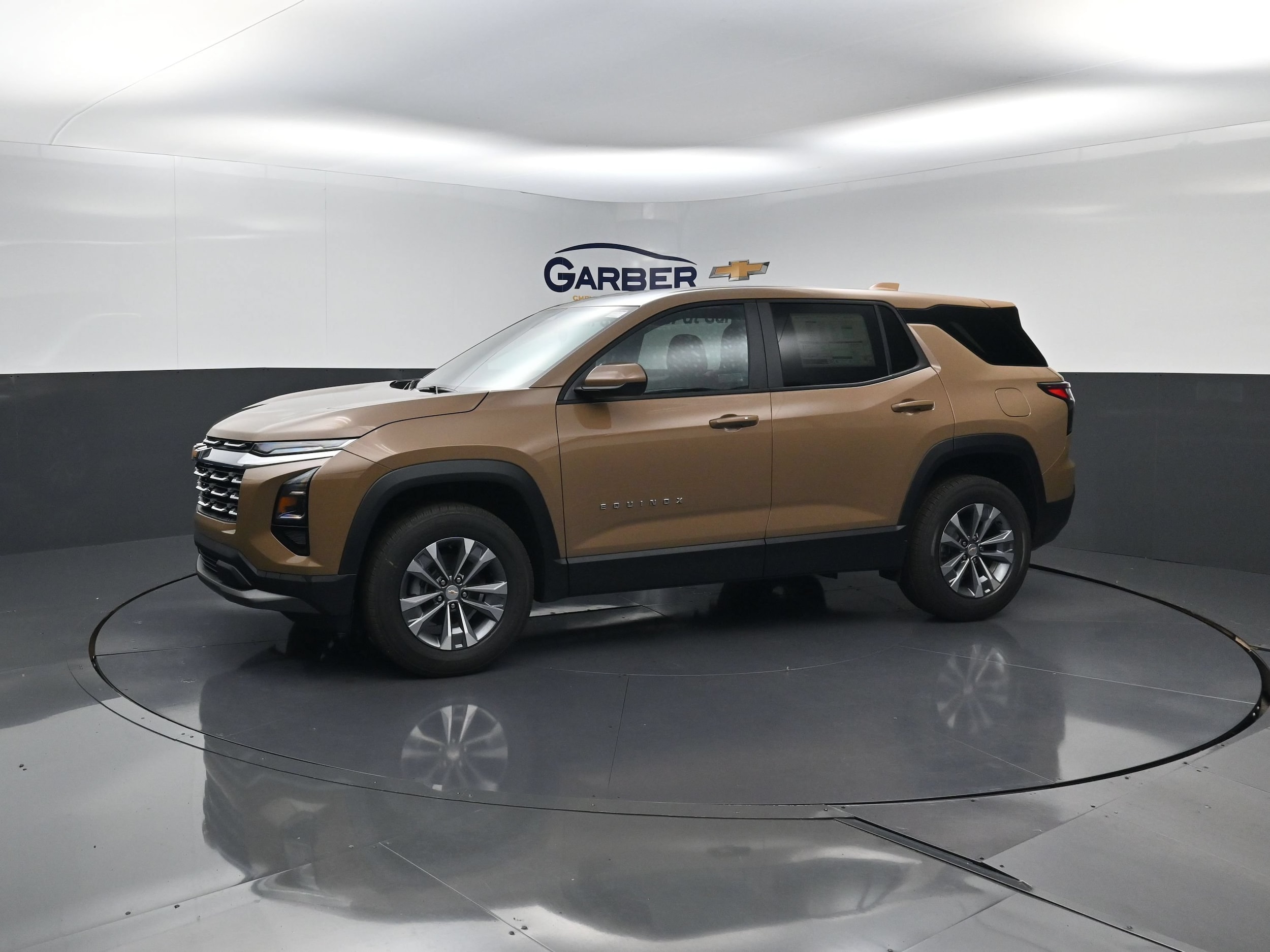 2027 Chevrolet Equinox LT - Photo 6
