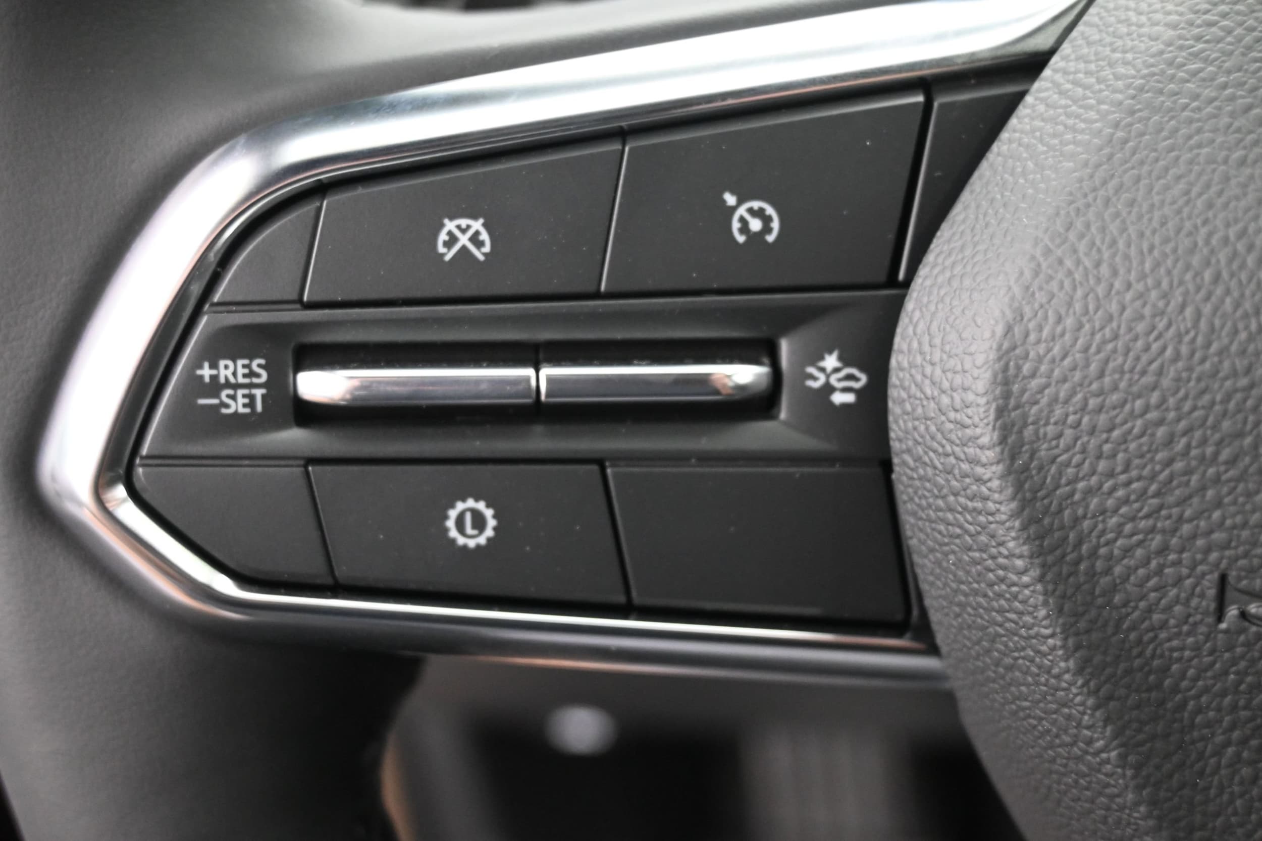2027 Chevrolet Equinox LT - Photo 26