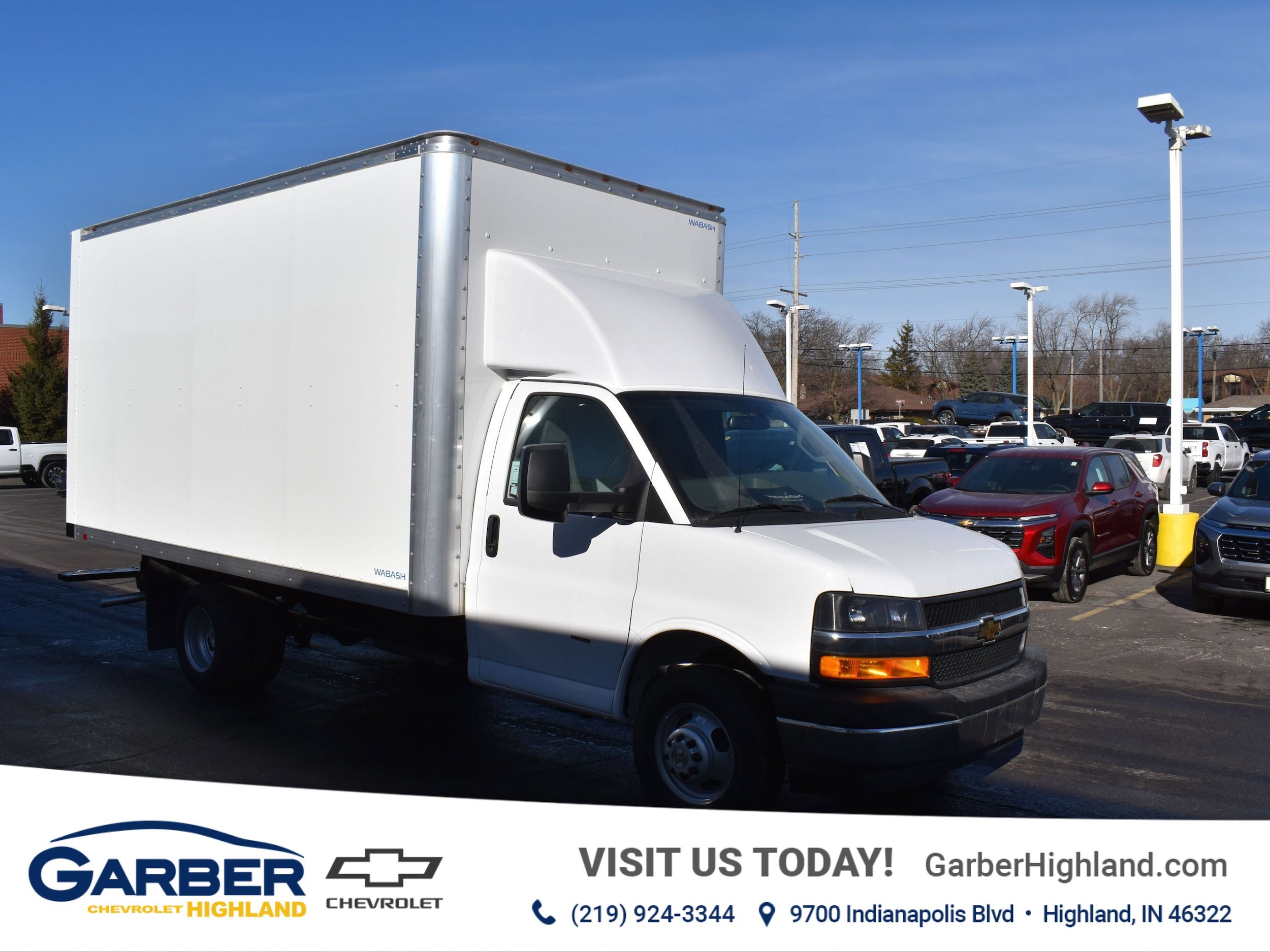 2024 Chevrolet Express Cutaway Base's photo