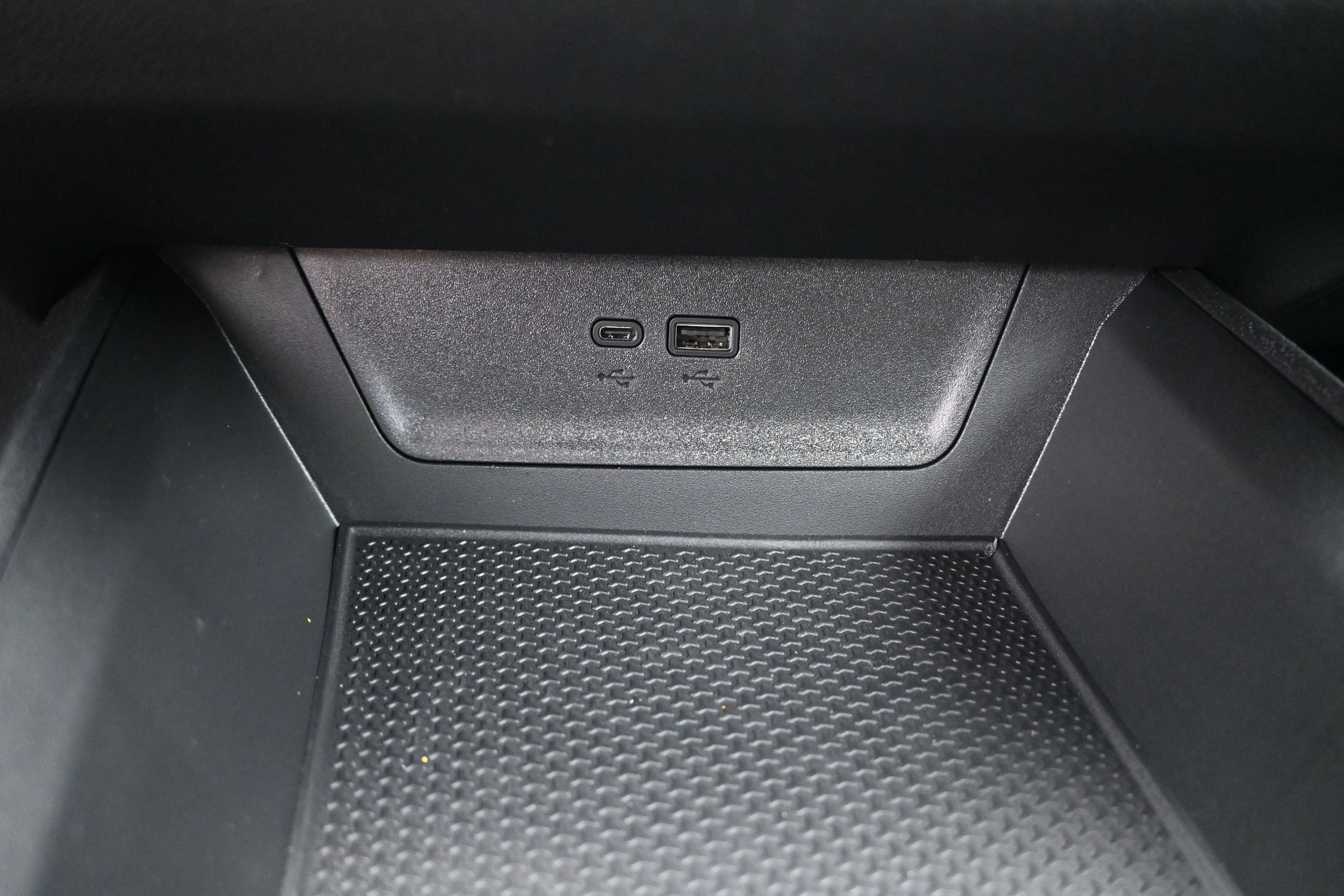 2026 Chevrolet Equinox LT - Photo 44