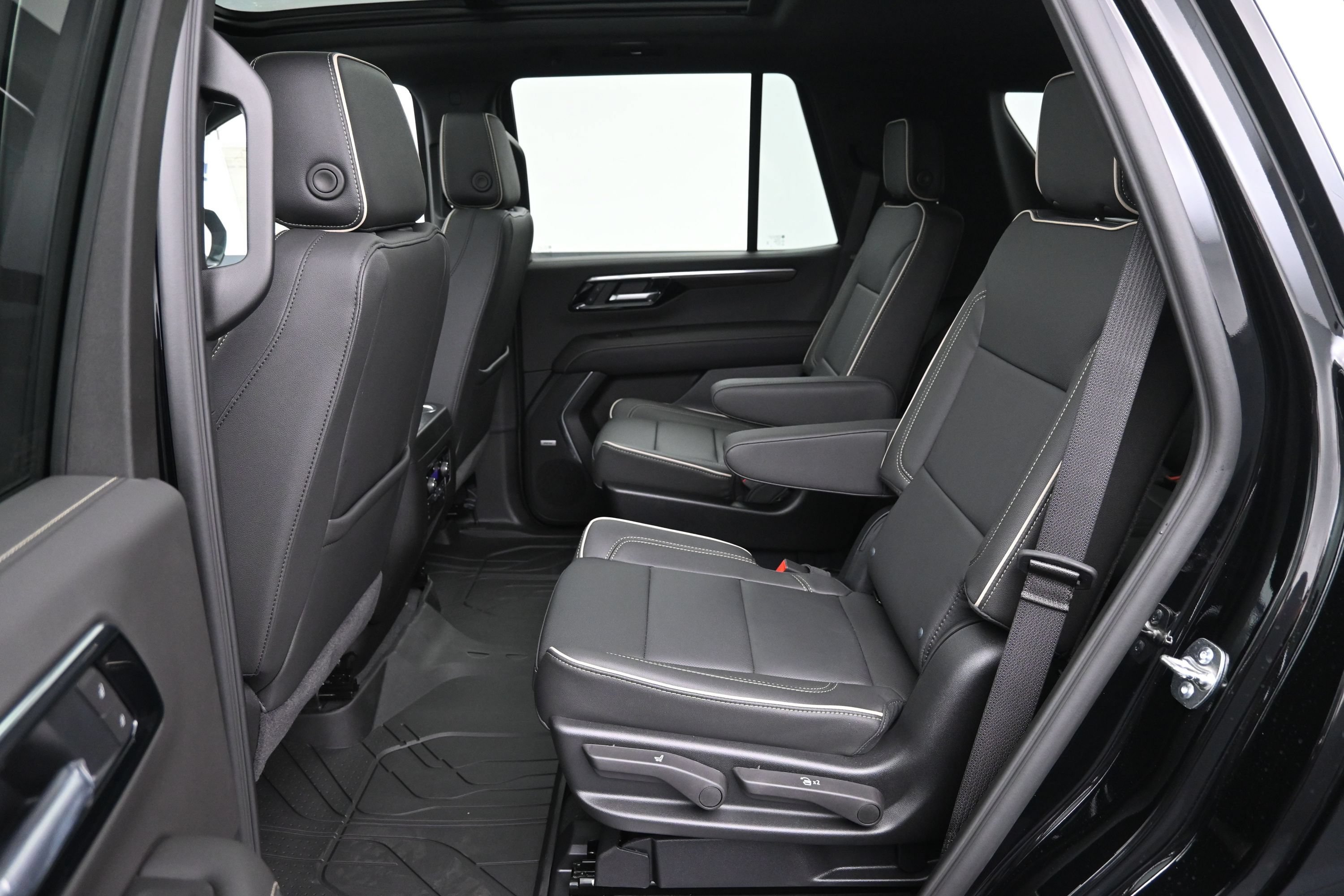 2026 Chevrolet Tahoe Premier - Photo 59