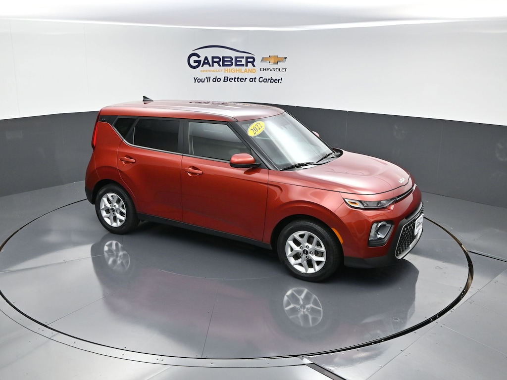 Used 2022 Kia Soul LX Hatchback