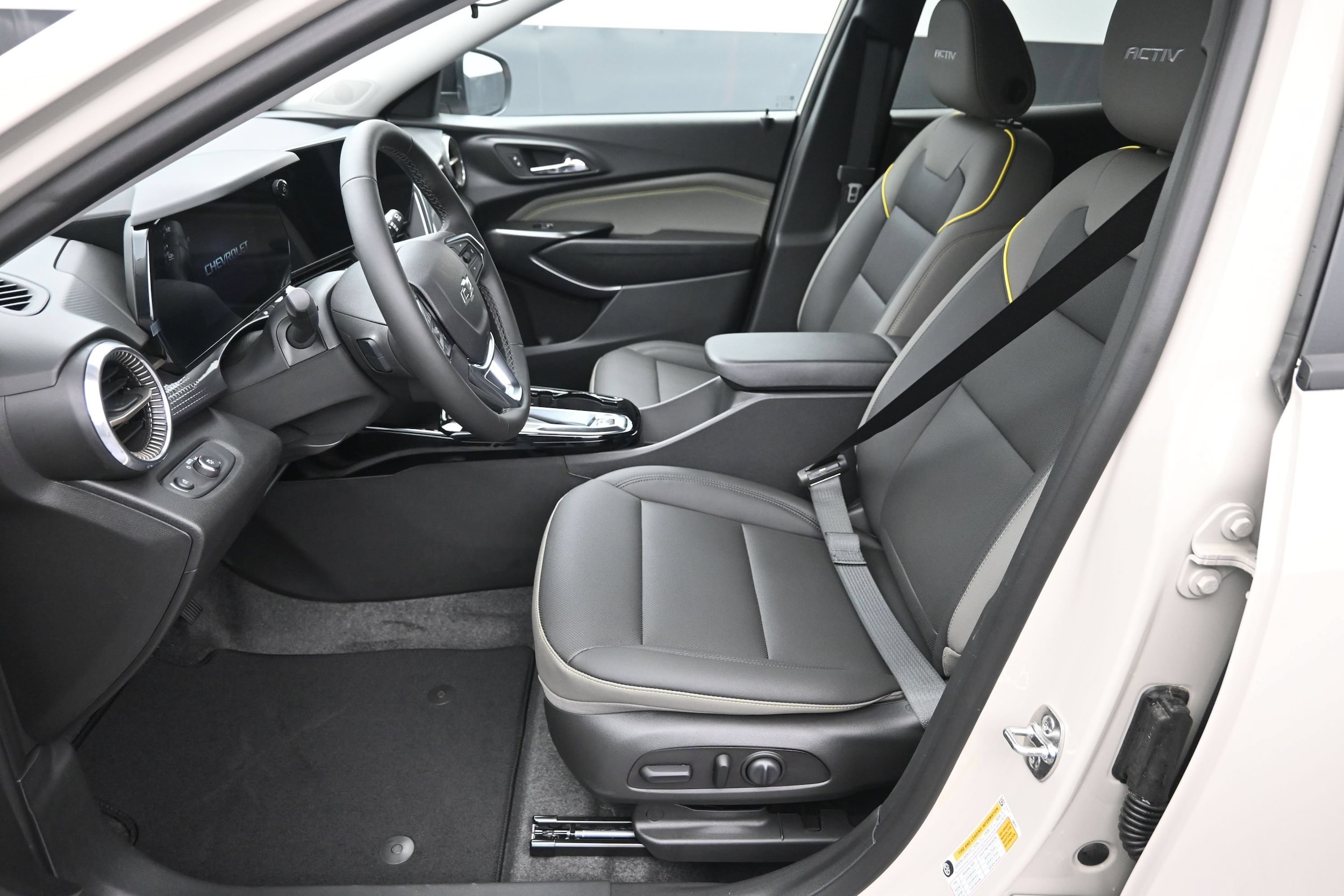 2026 Chevrolet Trax Activ - Photo 20