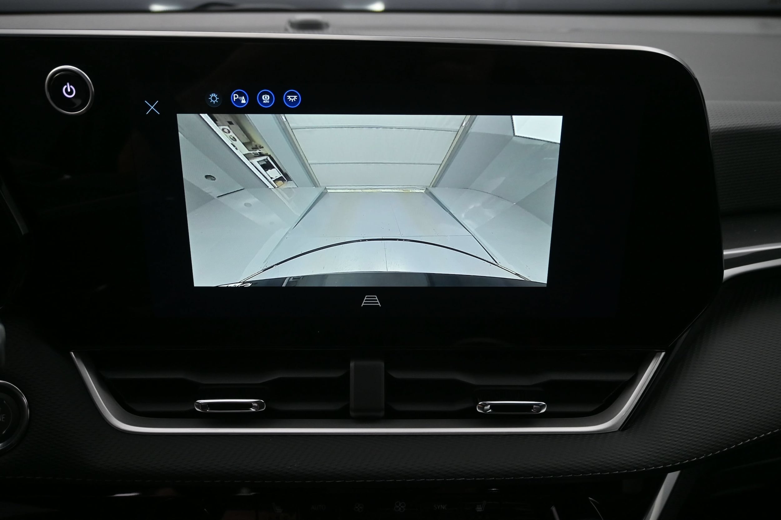 2027 Chevrolet Equinox LT - Photo 37