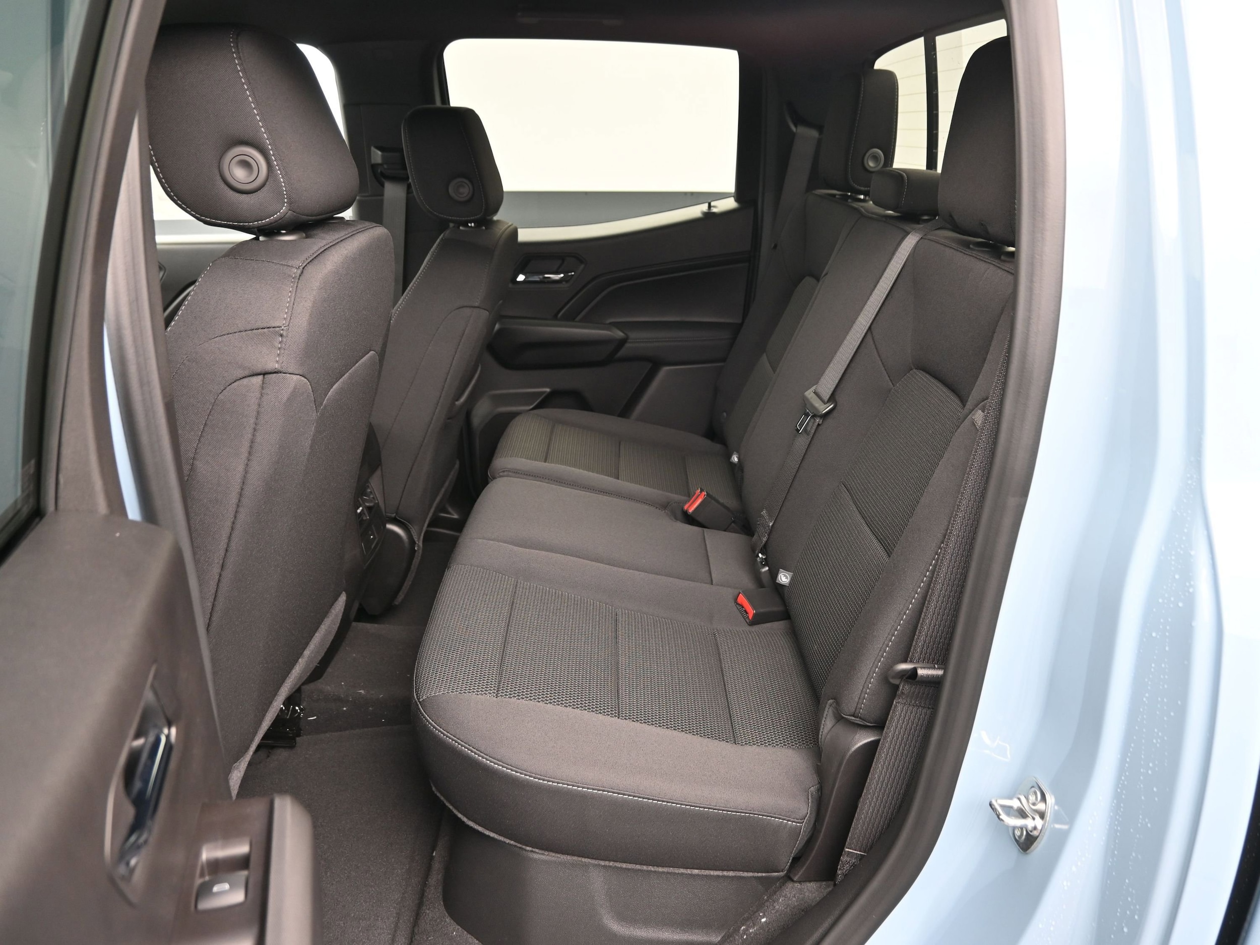 2026 Chevrolet Colorado LT - Photo 44